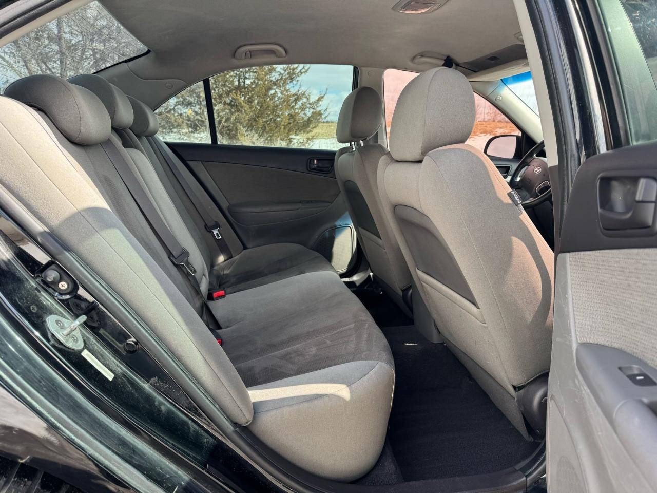 2009 Hyundai Sonata GL | HEATED SEATS Photo8