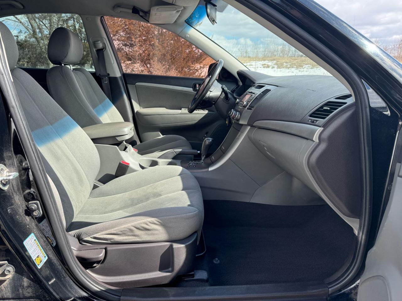 2009 Hyundai Sonata GL | HEATED SEATS Photo5