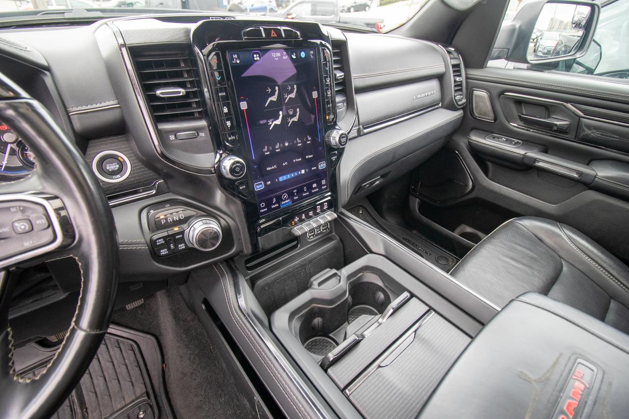 2022 RAM 1500 Limited 4x4 Crew Cab 5'7" Box Photo5