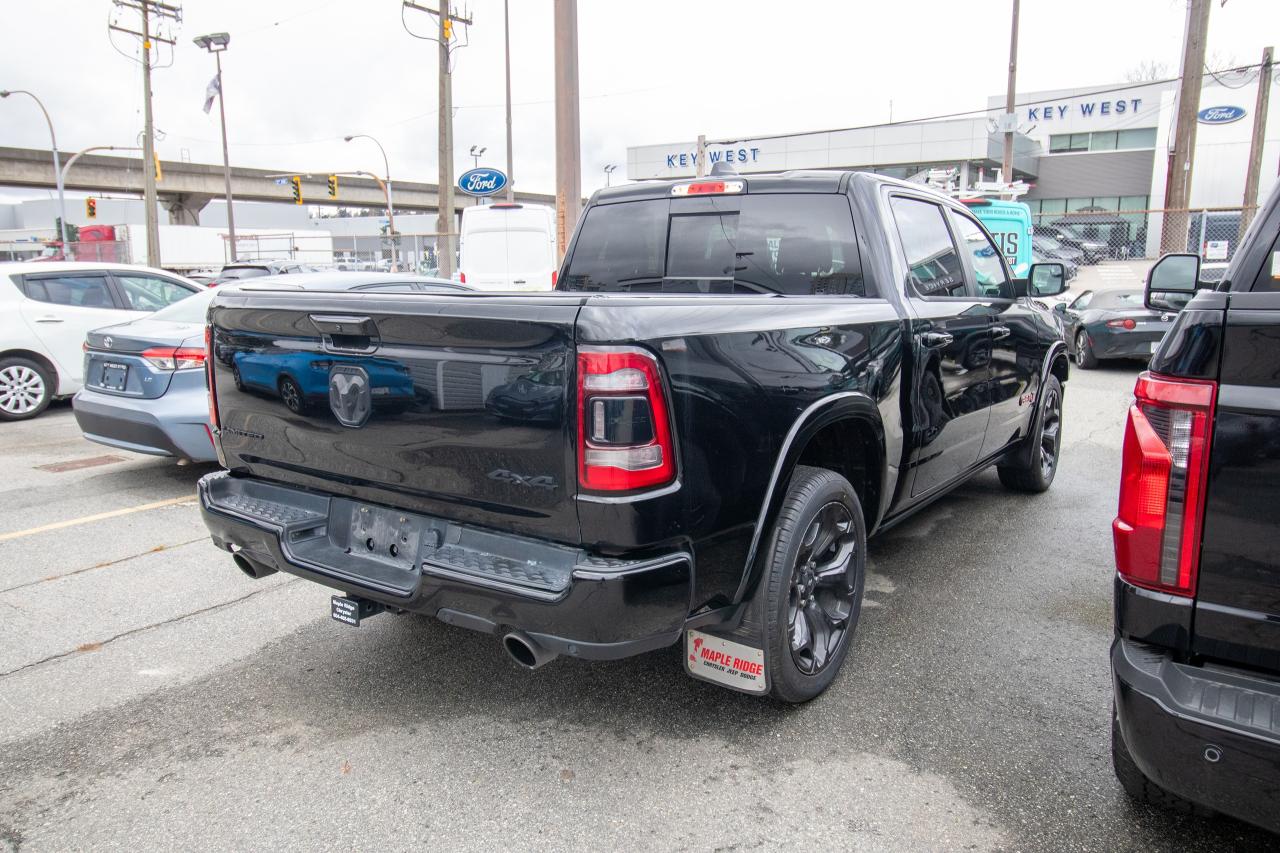 2022 RAM 1500 Limited 4x4 Crew Cab 5'7" Box Photo4