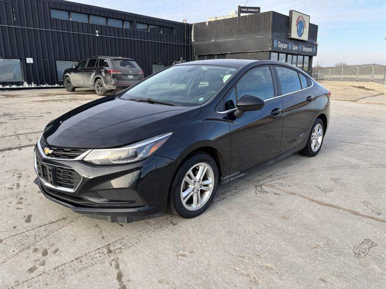 Used 2016 Chevrolet Cruze LT AUTO for sale in Winnipeg, MB