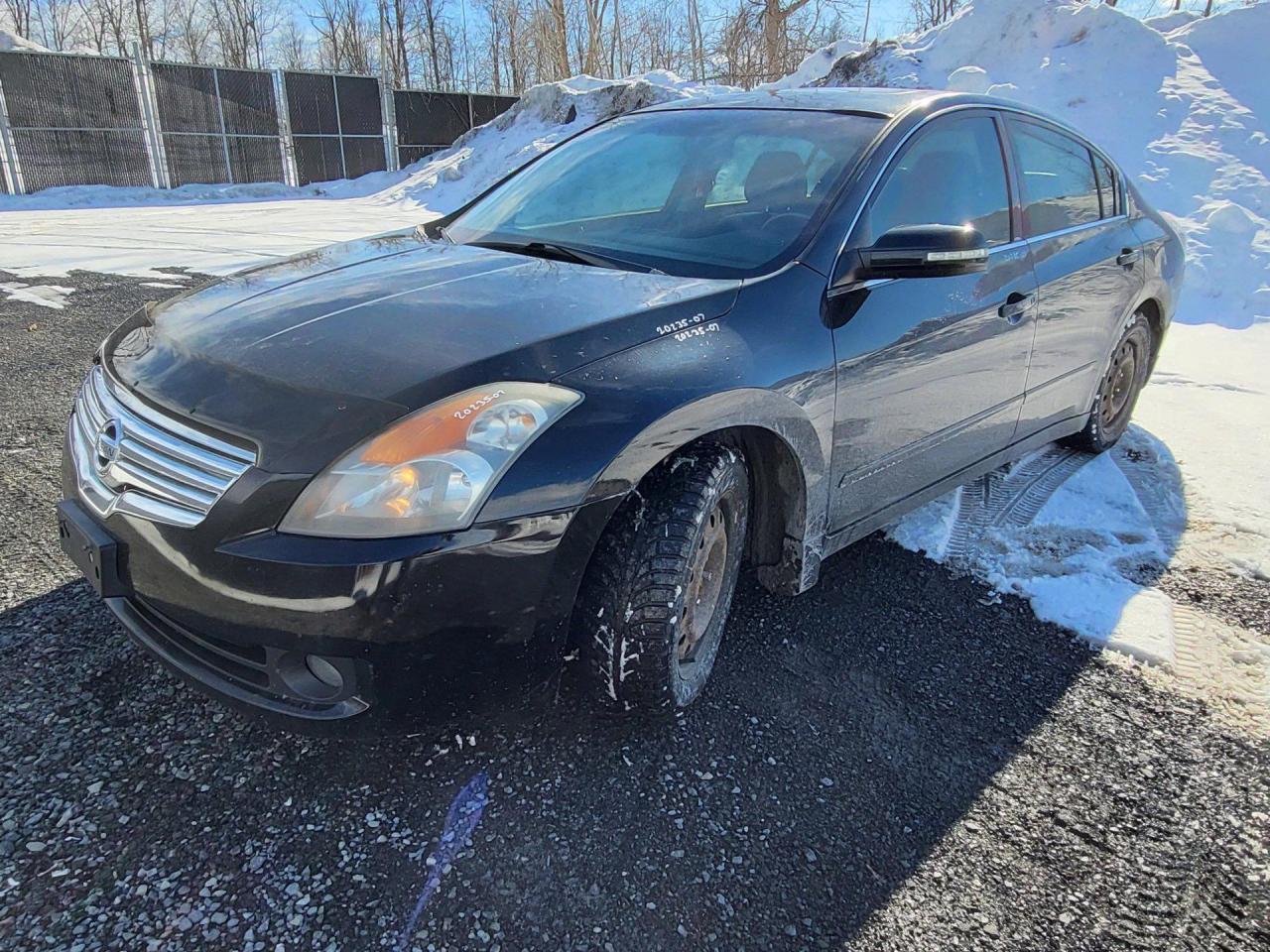 Used 2007 Nissan Altima 3.5 SE for sale in Long Sault, ON