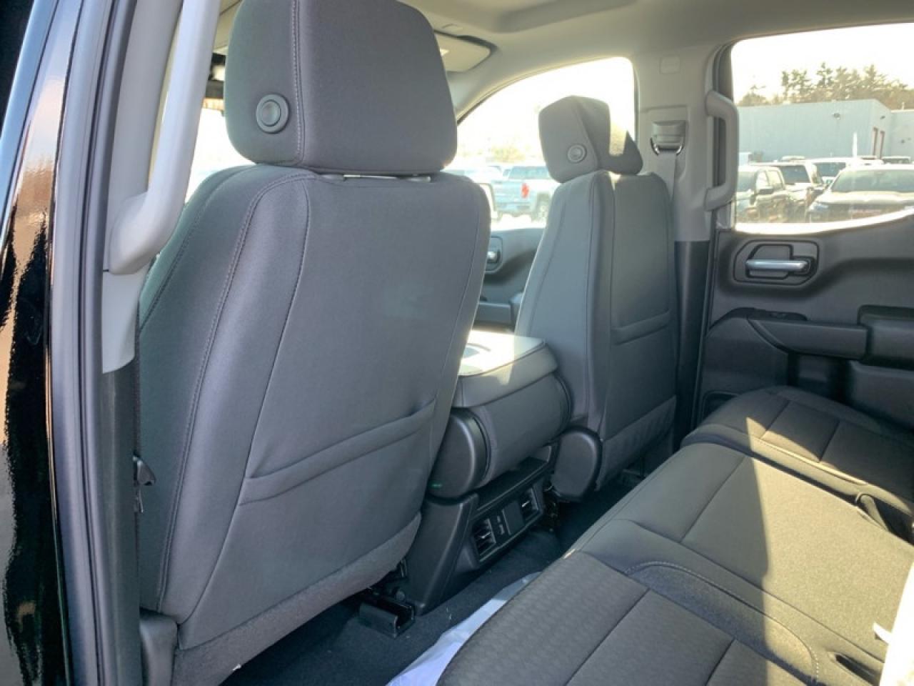 2025 Chevrolet Silverado 1500 Custom Photo