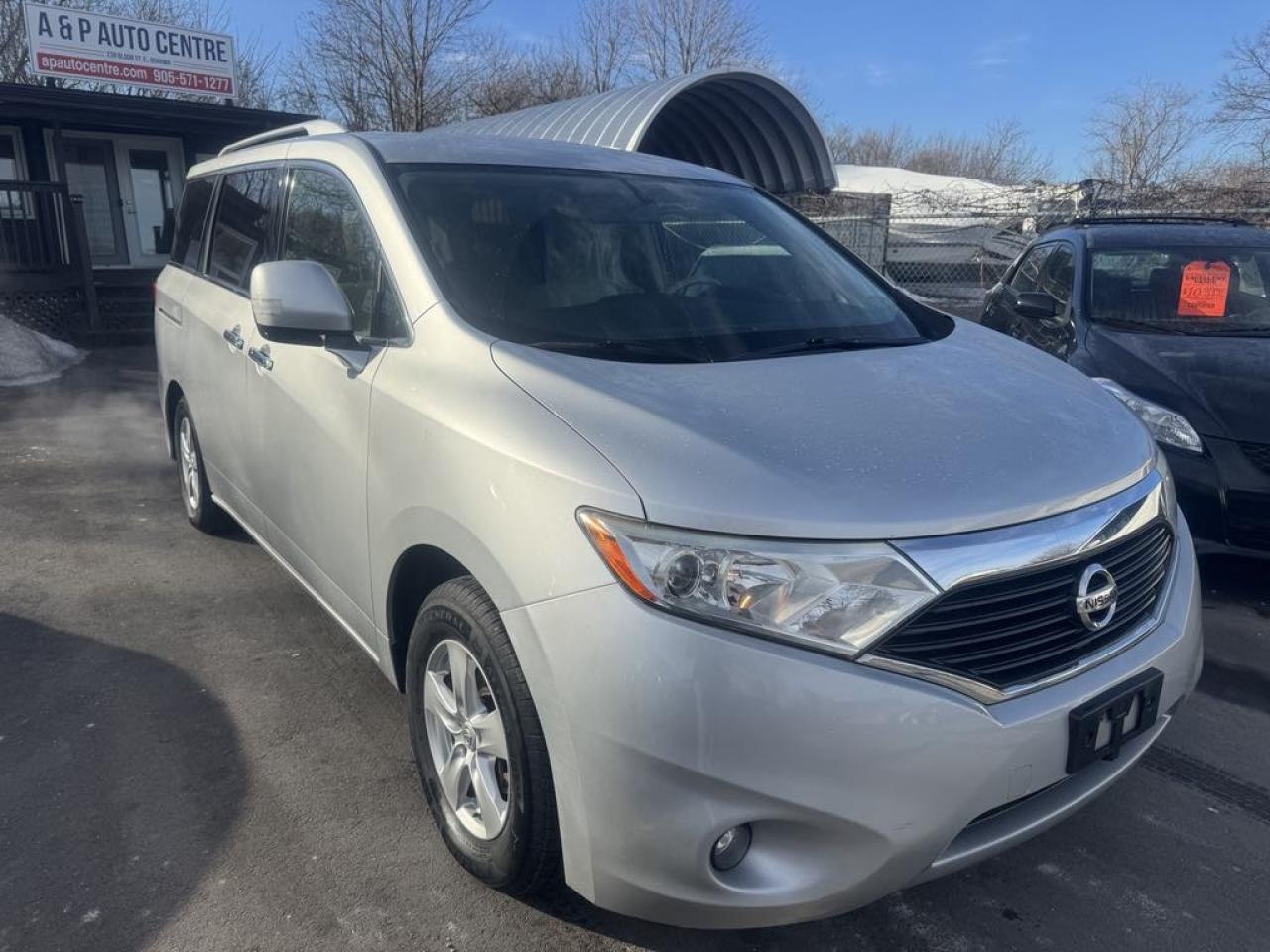2012 Nissan Quest 4dr SV - Photo #3