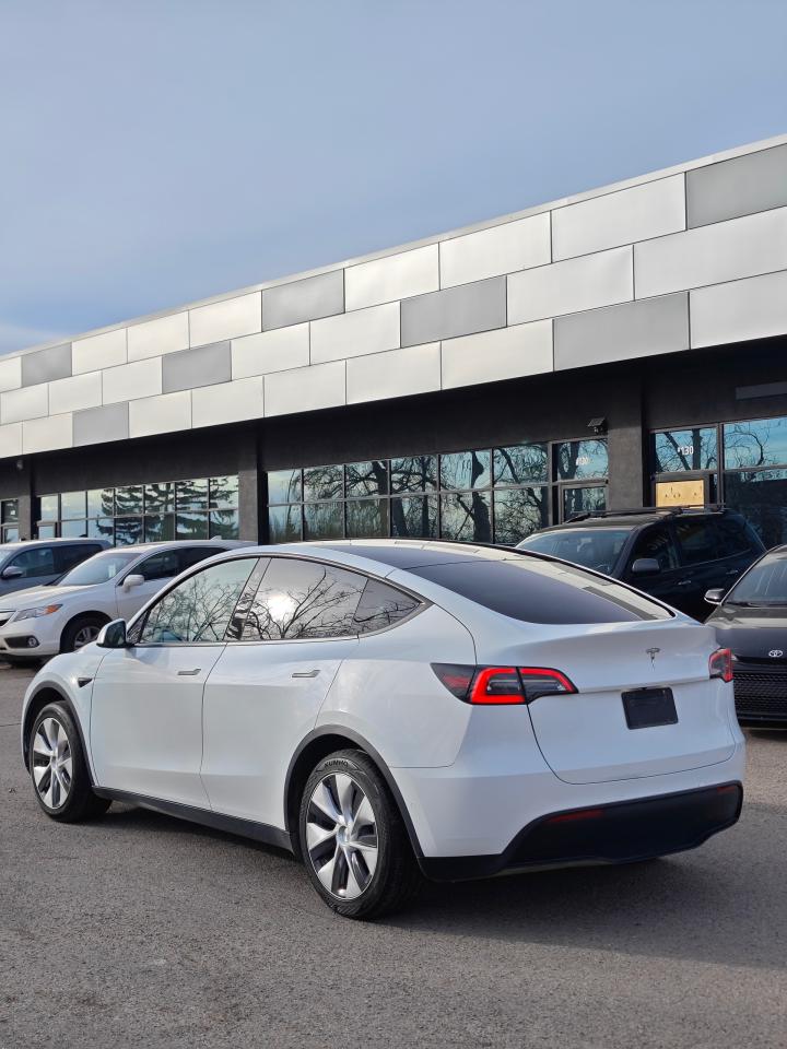 2021 Tesla Model Y  - Photo #4