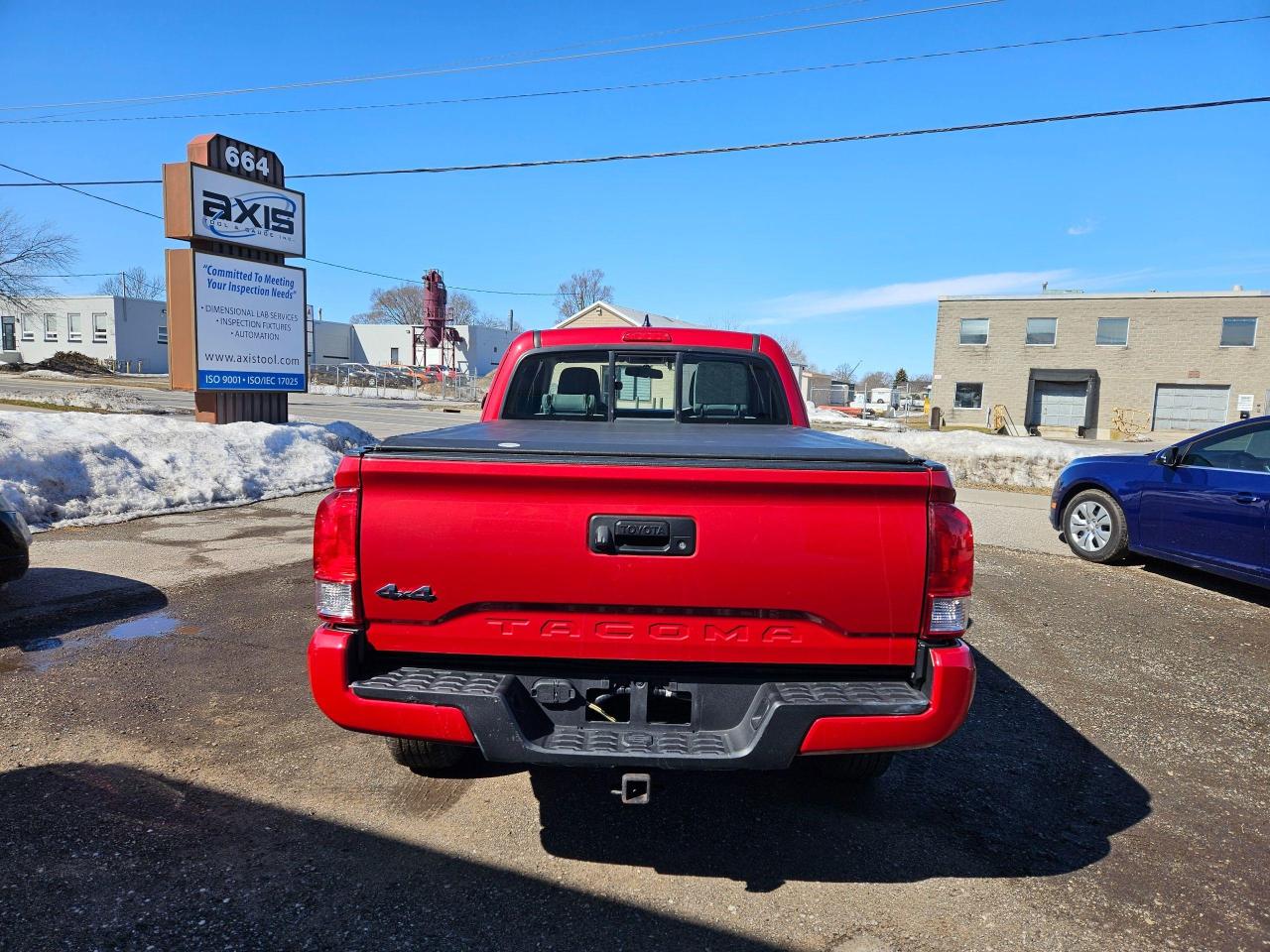 2017 Toyota Tacoma 4WD Access Cab I4 Man - Photo #5