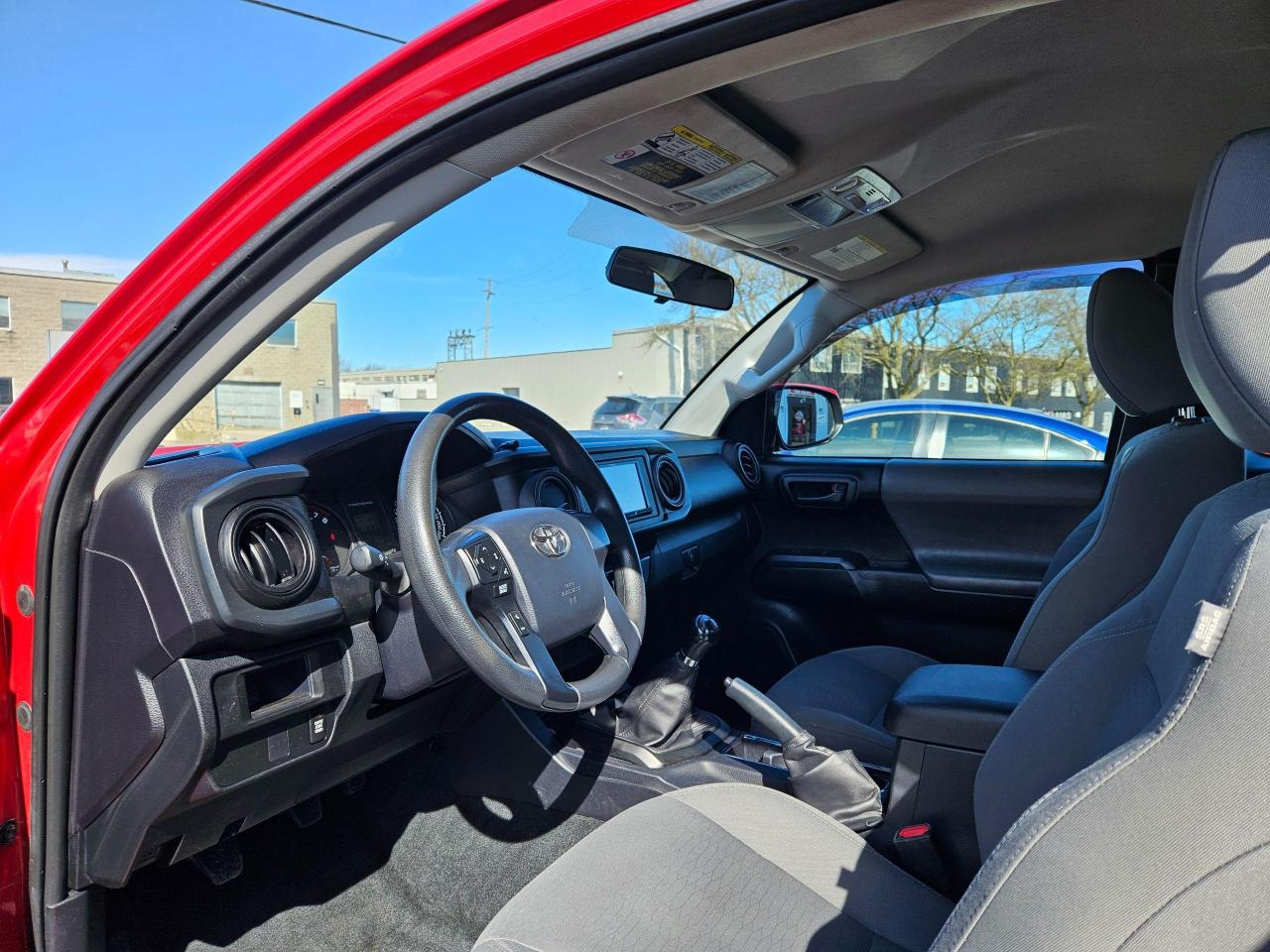 2017 Toyota Tacoma 4WD Access Cab I4 Man - Photo #10