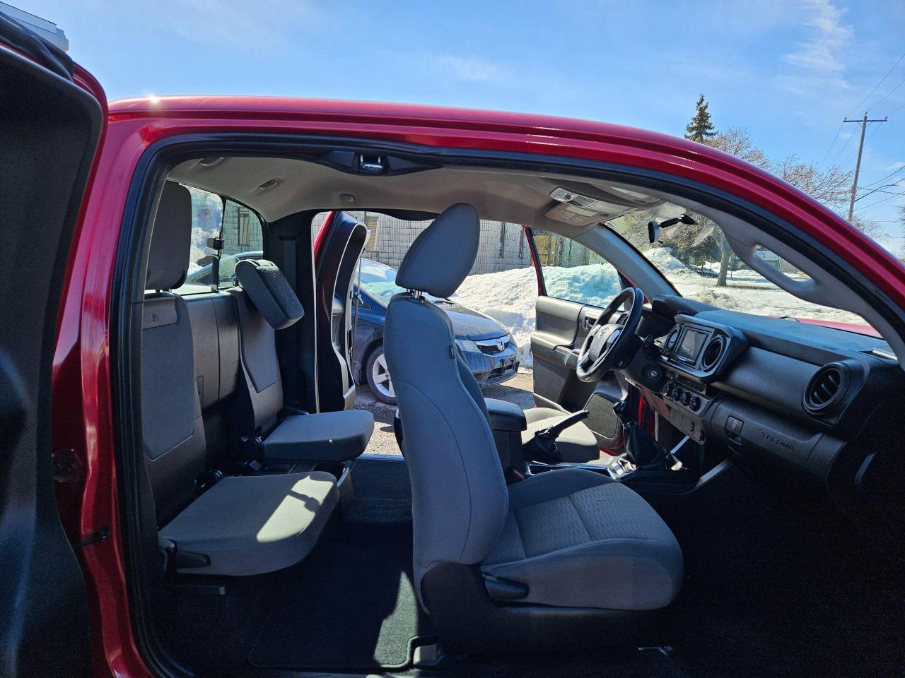 2017 Toyota Tacoma 4WD Access Cab I4 Man - Photo #13