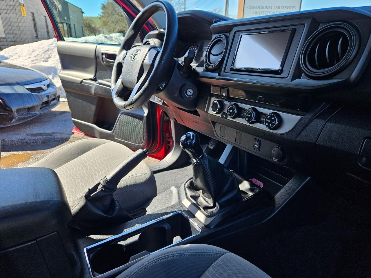 2017 Toyota Tacoma 4WD Access Cab I4 Man - Photo #14