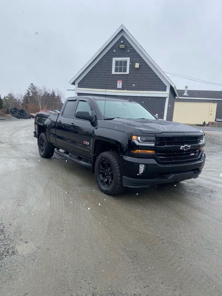 2018 Chevrolet Silverado 1500 LT Photo14