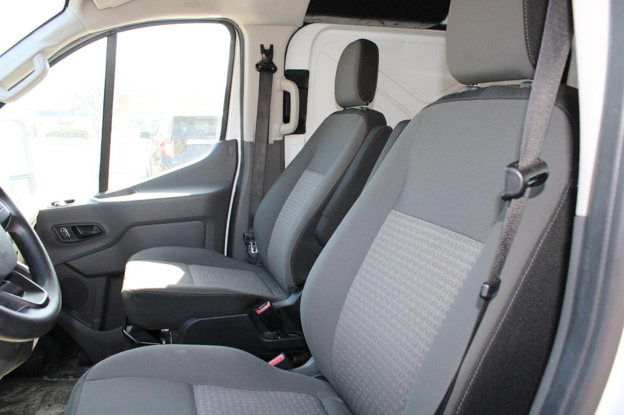 2022 Ford Transit Cargo Van T-250 130" Low Rf 9070 GVWR RWD - Photo #14