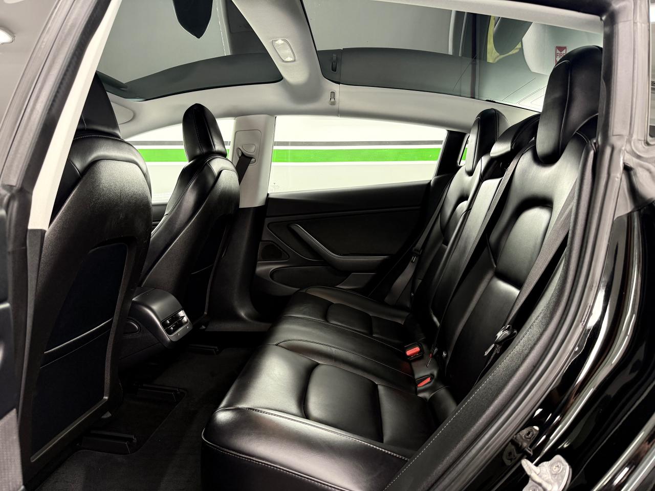 2018 Tesla Model 3 LONG RANGE - Photo #9
