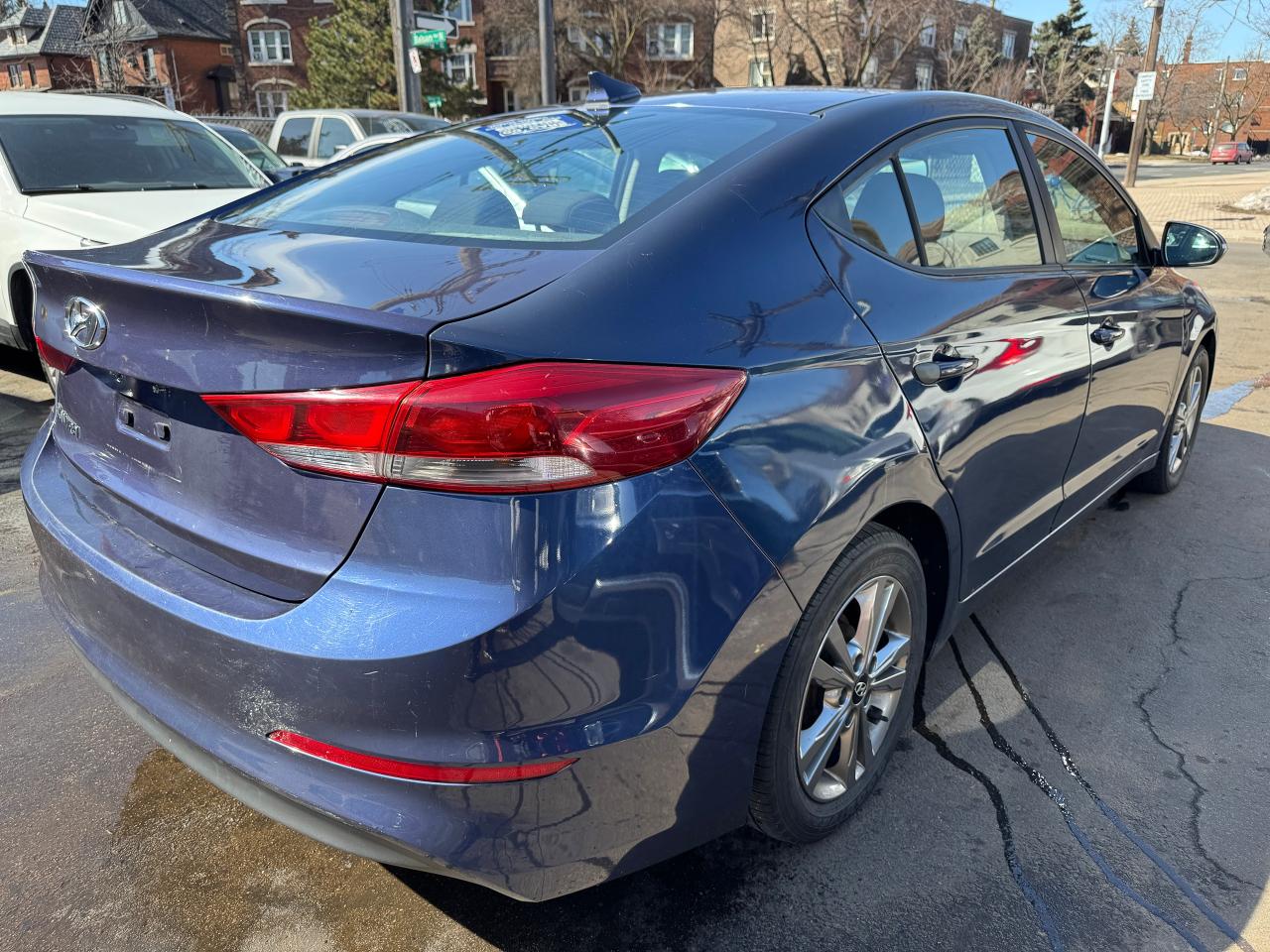2018 Hyundai Elantra GL AUTO - Photo #5