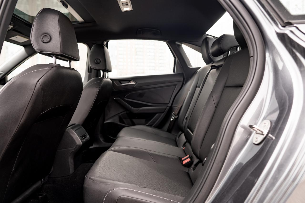 2021 Volkswagen Jetta Highline|R-LINE PACKAGE|CLEAN CARFAX|NO ACCIDENT| - Photo #9