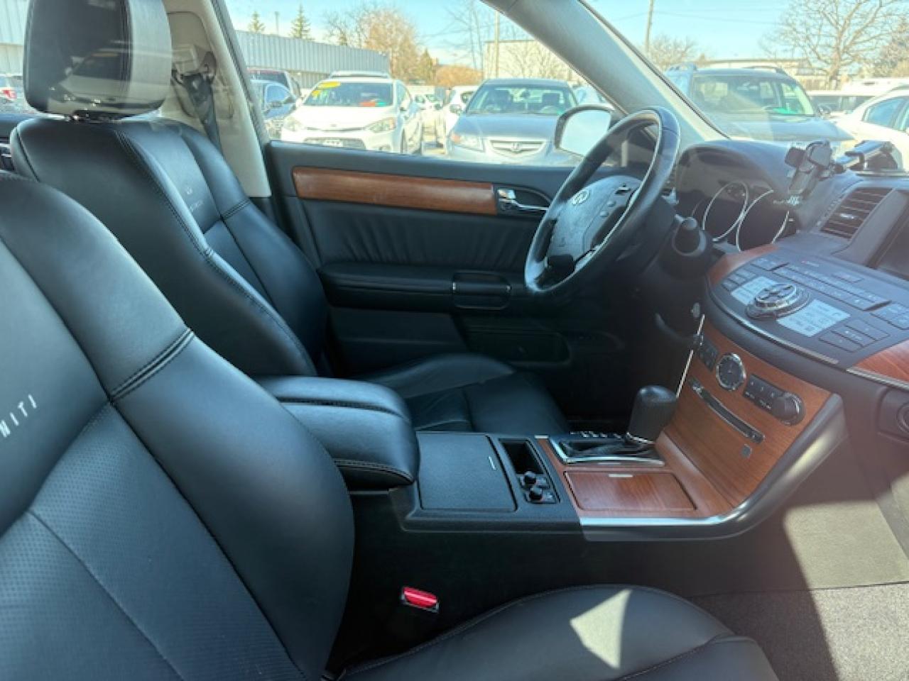 2006 Infiniti M35  Photo2