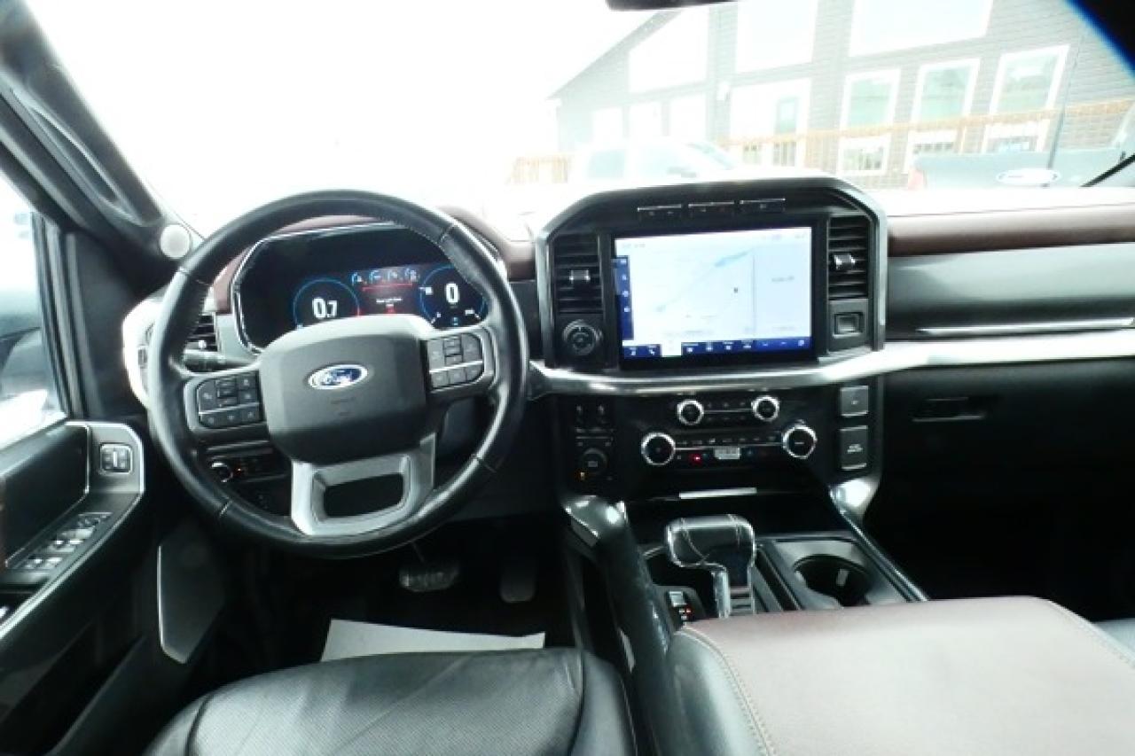 2022 Ford F-150 LARIAT 4WD SuperCrew 6.5' Box w/H&C L, NAV, BUC - Photo #11