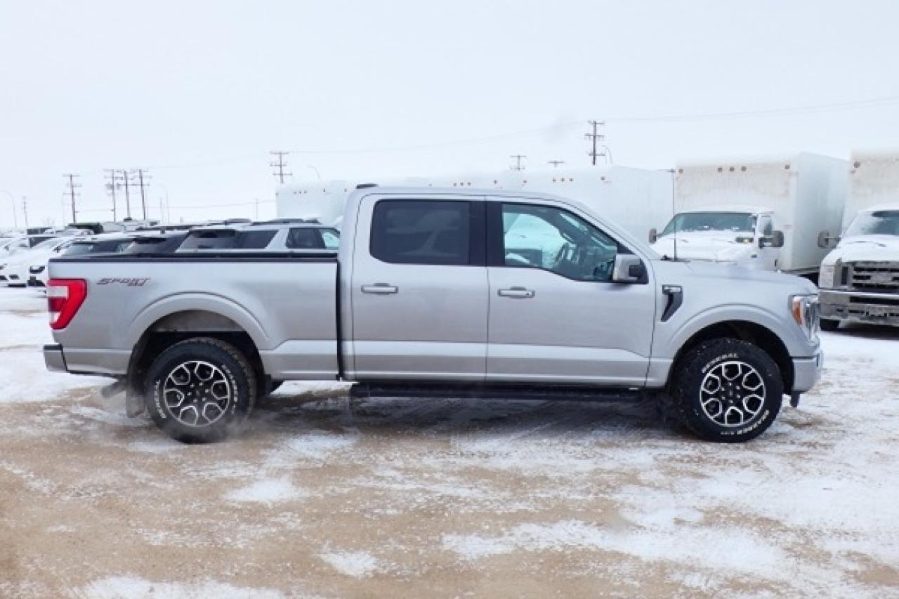 2022 Ford F-150 LARIAT 4WD SuperCrew 6.5' Box w/H&C L, NAV, BUC - Photo #5