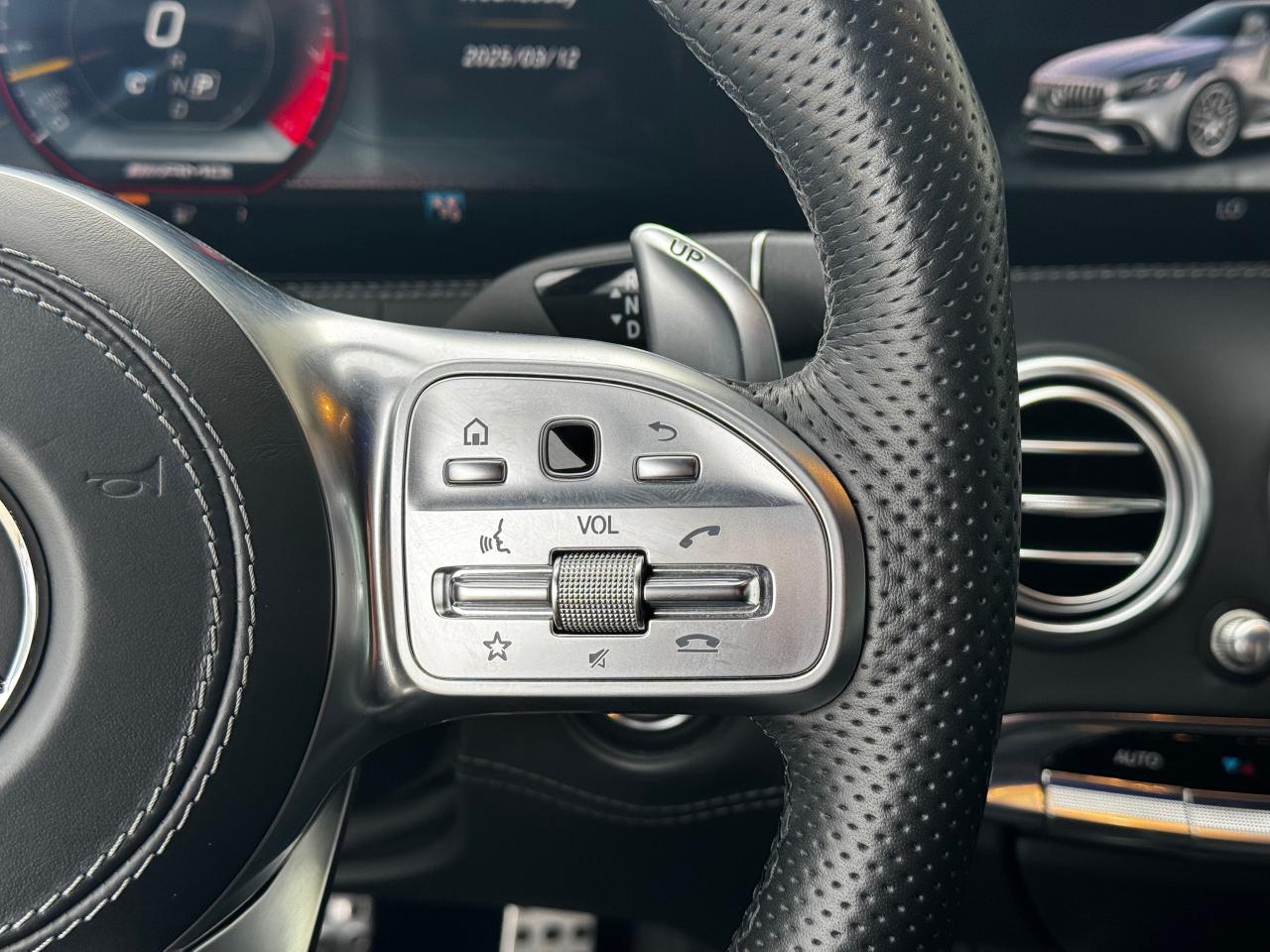 2018 Mercedes-Benz S-Class AMG S63 4MATIC Coupe **CLEAN CARFAX** - Photo #19