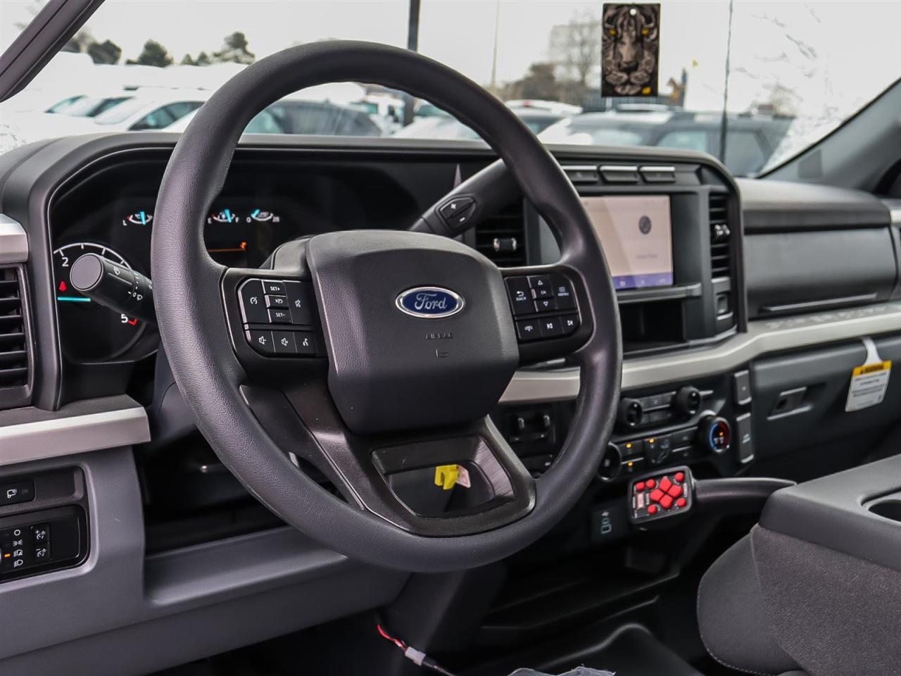 2023 Ford F-350 XLT Photo