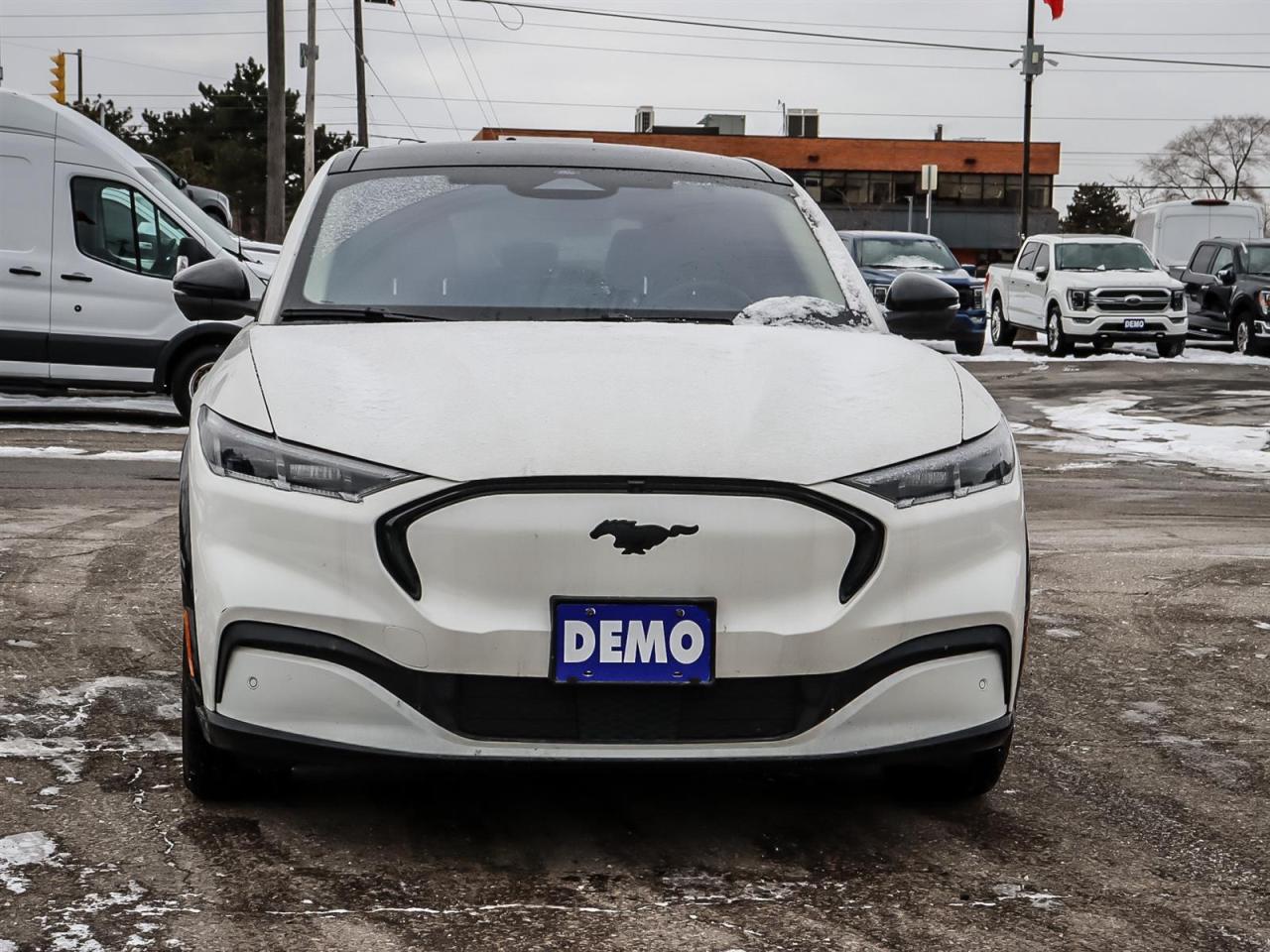 2023 Ford Mustang Mach-E Premium Photo2