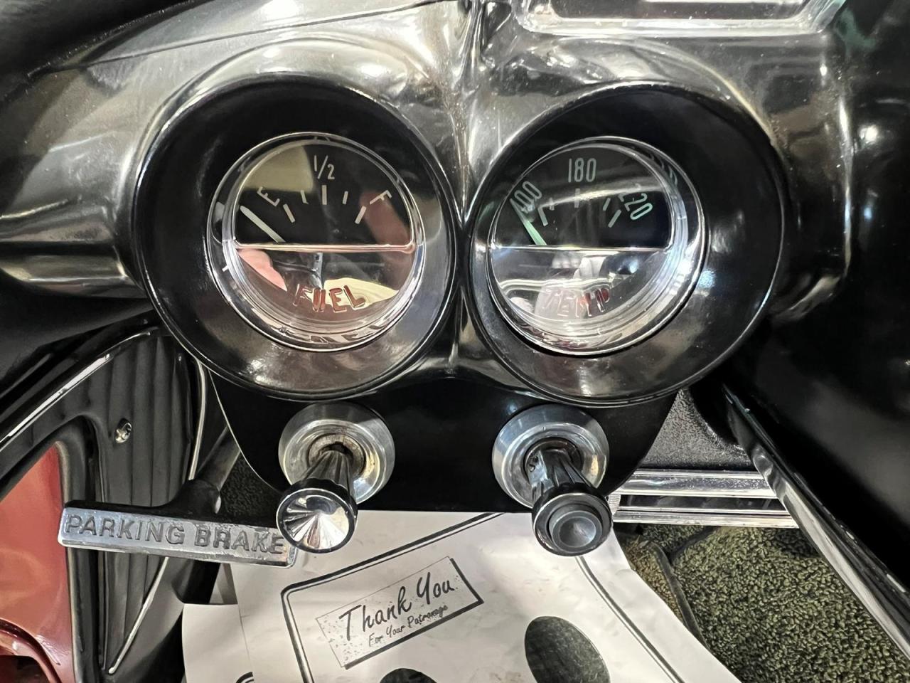 1962 Chevrolet Corvette 327 V8 | Air Conditioning Photo