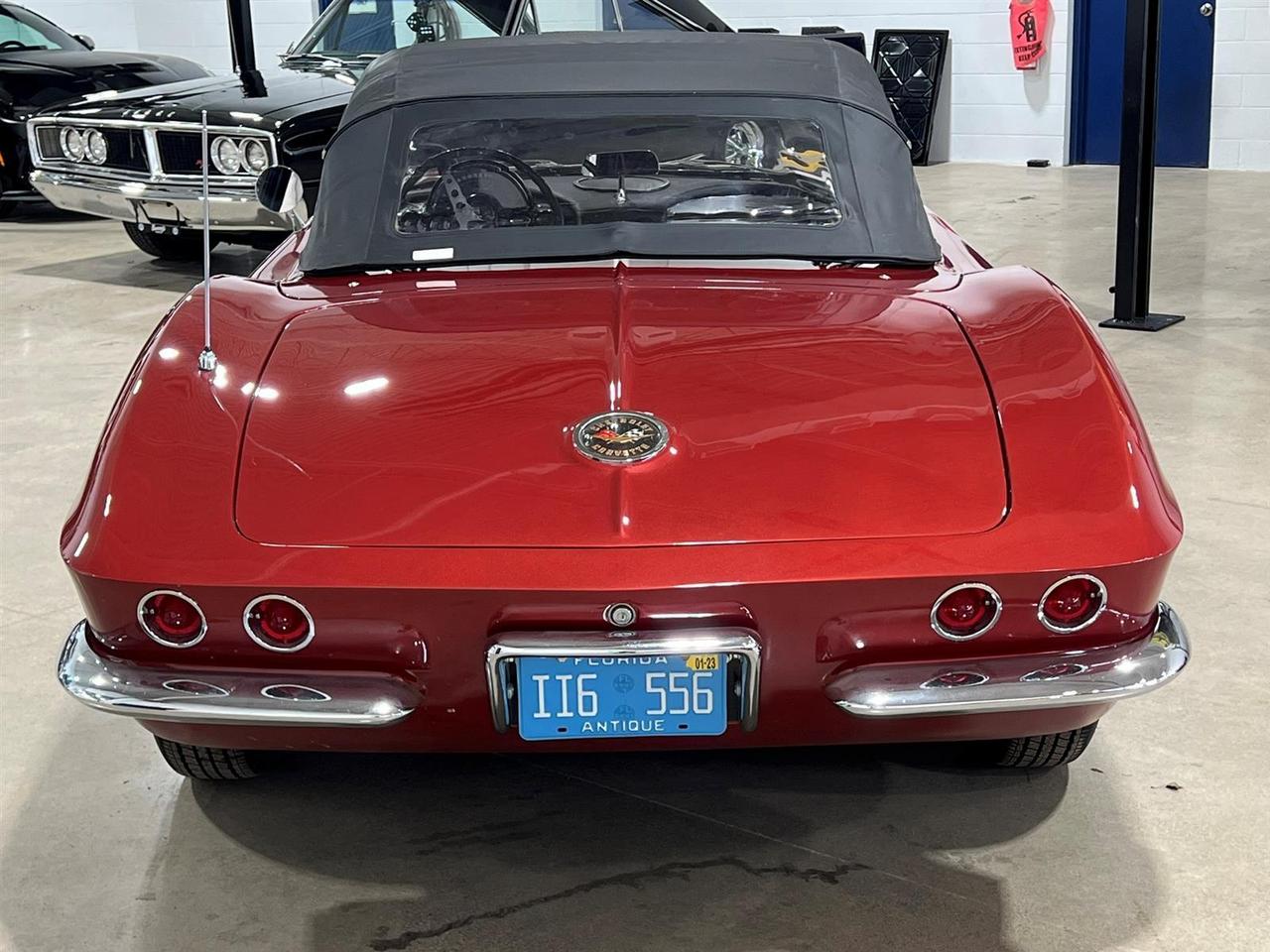 1962 Chevrolet Corvette 327 V8 | Air Conditioning Photo