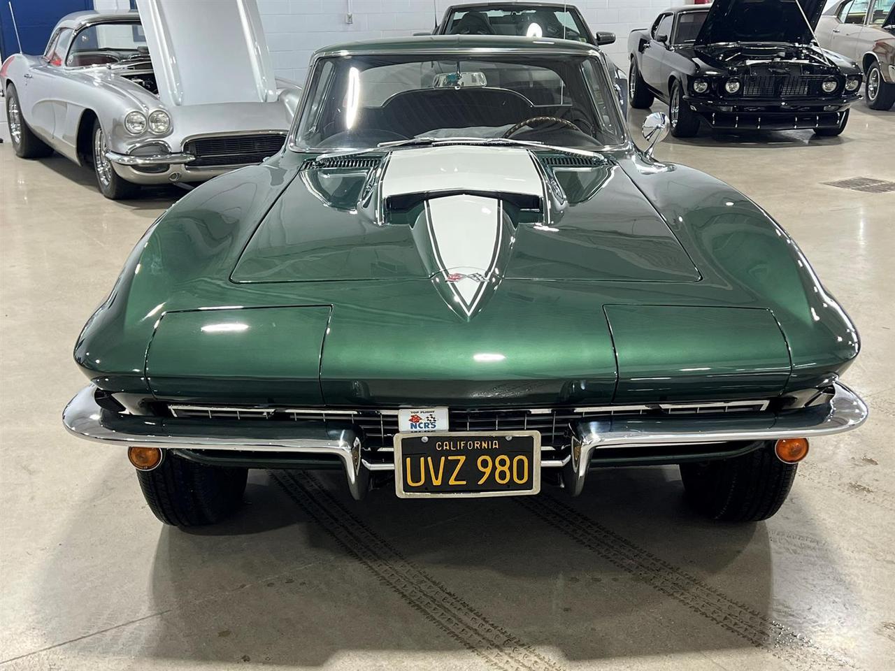 1967 Chevrolet Corvette Corvette | Numbers Matching L71 427 V8 | Factory Muncie 4 Speed Manual Photo5