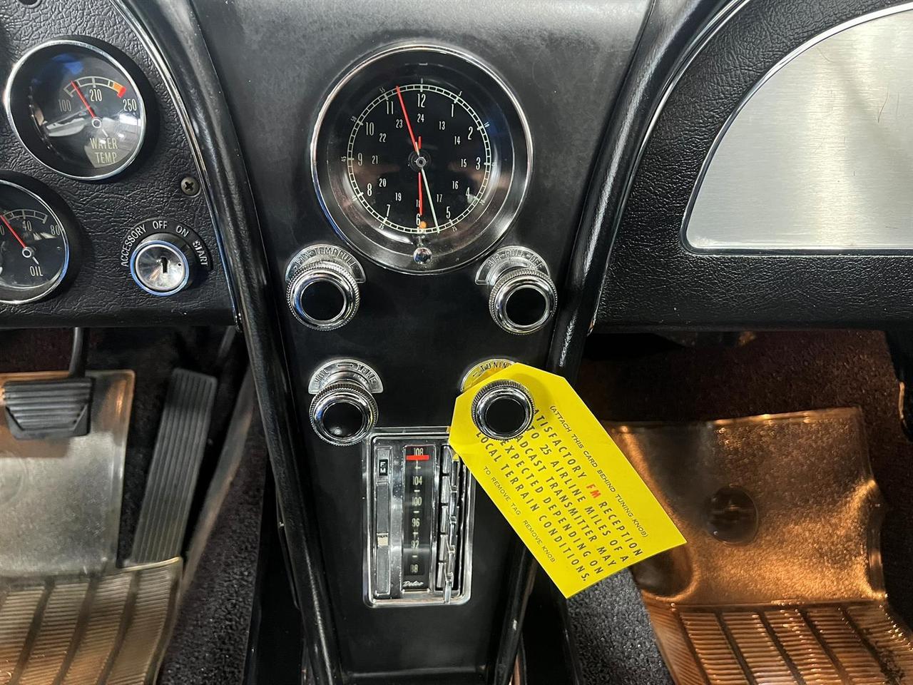 1967 Chevrolet Corvette Corvette | Numbers Matching L71 427 V8 | Factory Muncie 4 Speed Manual Photo
