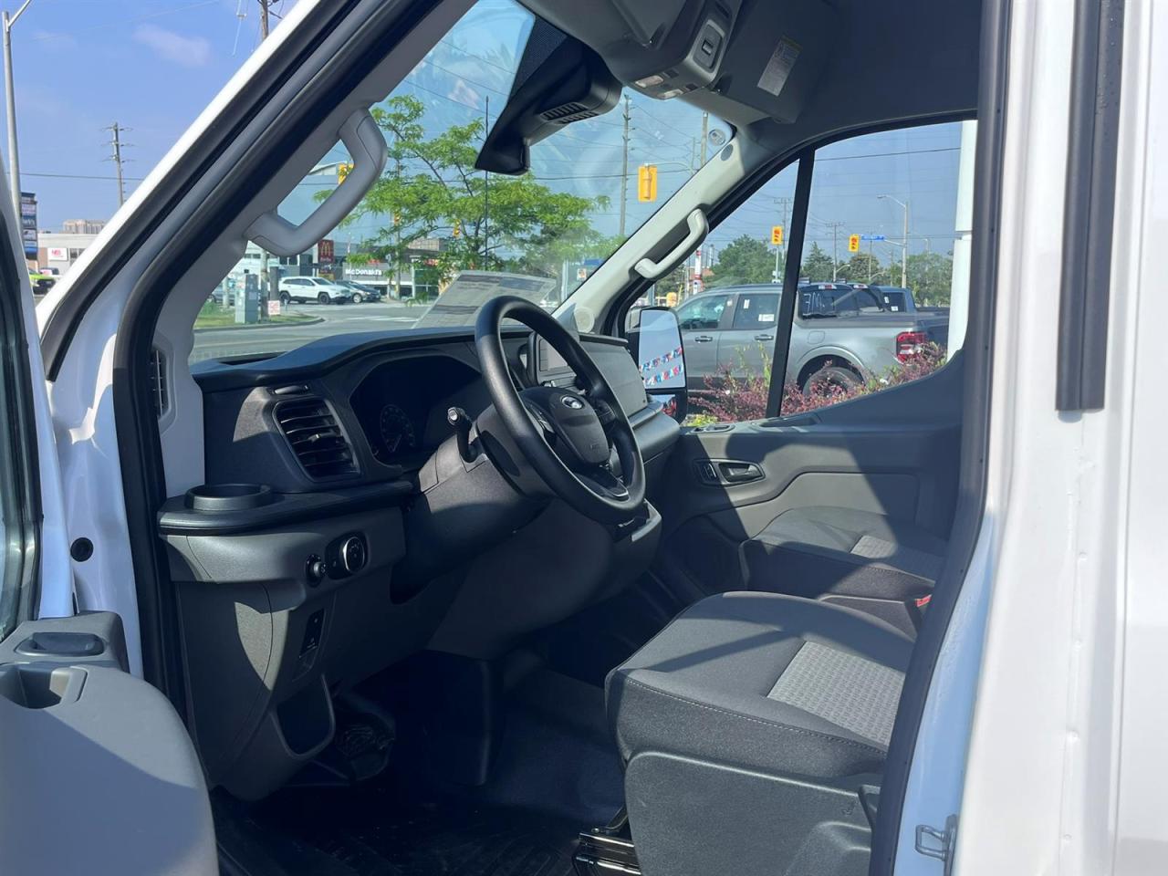 2024 Ford Transit 250 | CLEAR OUT LAST CHANCE!!! | Photo4