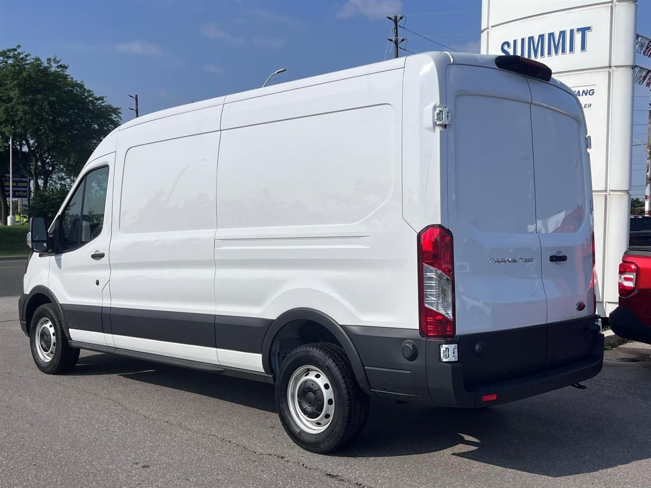 2024 Ford Transit 250 | CLEAR OUT LAST CHANCE!!! | Photo2