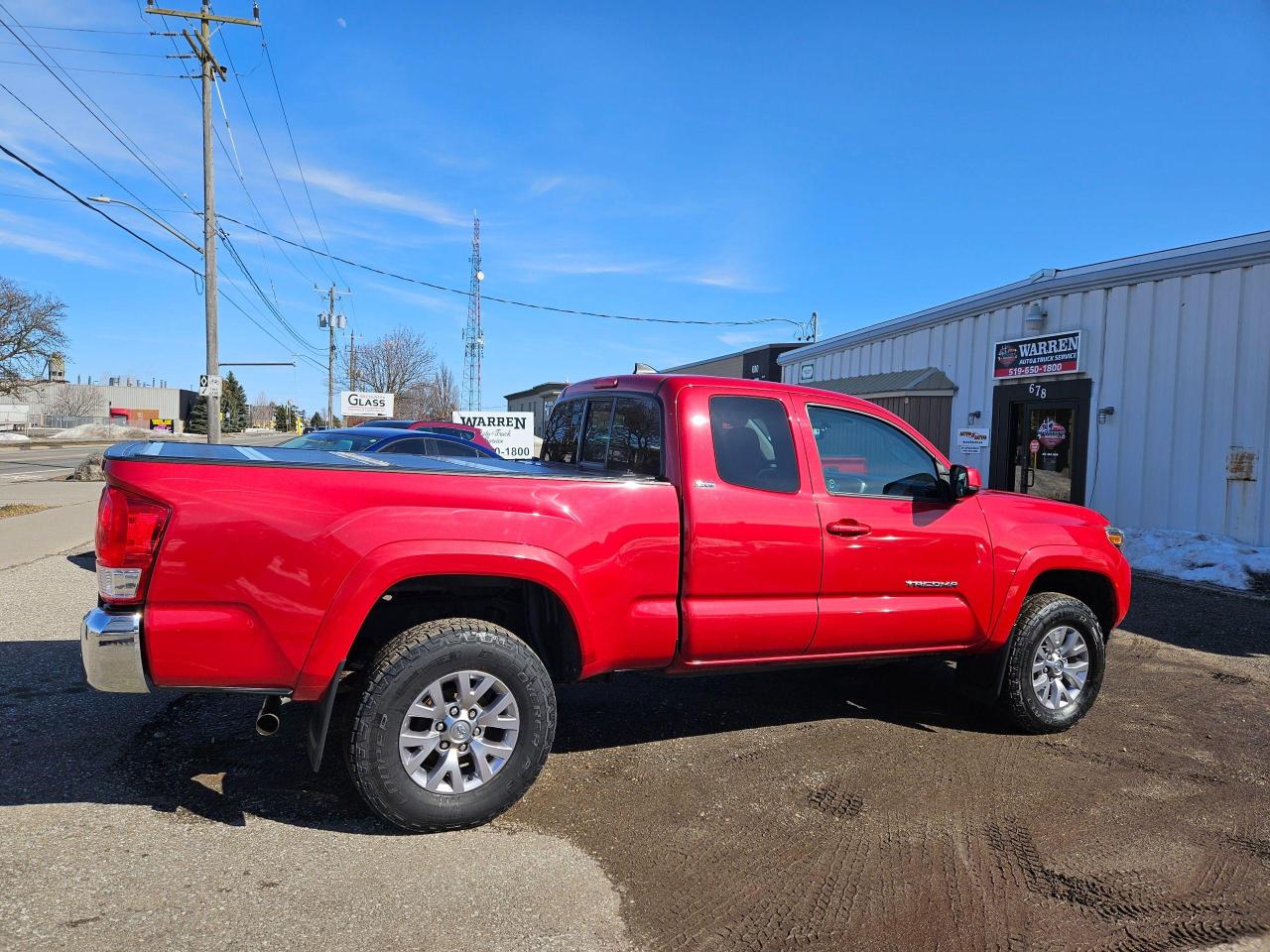 2017 Toyota Tacoma SR5 - Photo #6