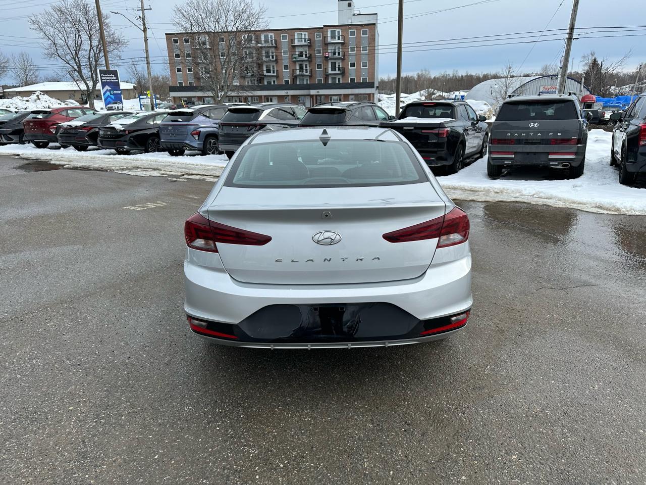 2019 Hyundai Elantra PREFERRED AUTO Photo8
