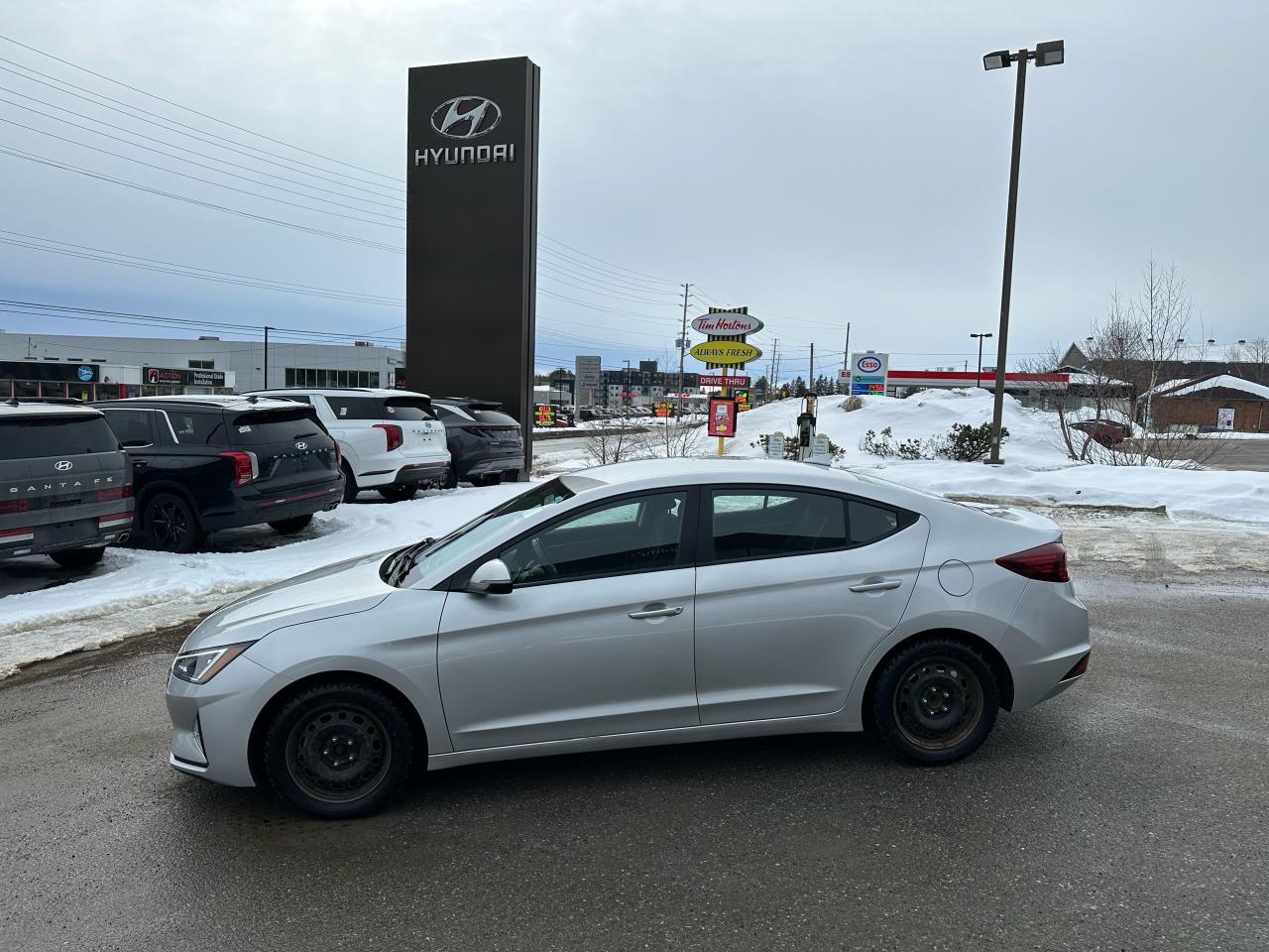 2019 Hyundai Elantra PREFERRED AUTO Photo2