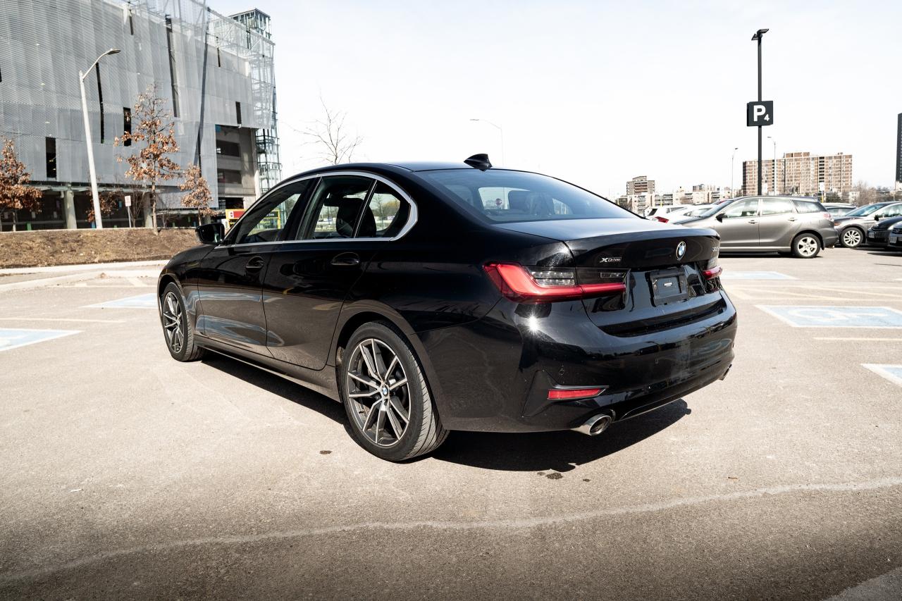 2021 BMW 3 Series 330i xDrive | TECH PACKAGE | - Photo #6