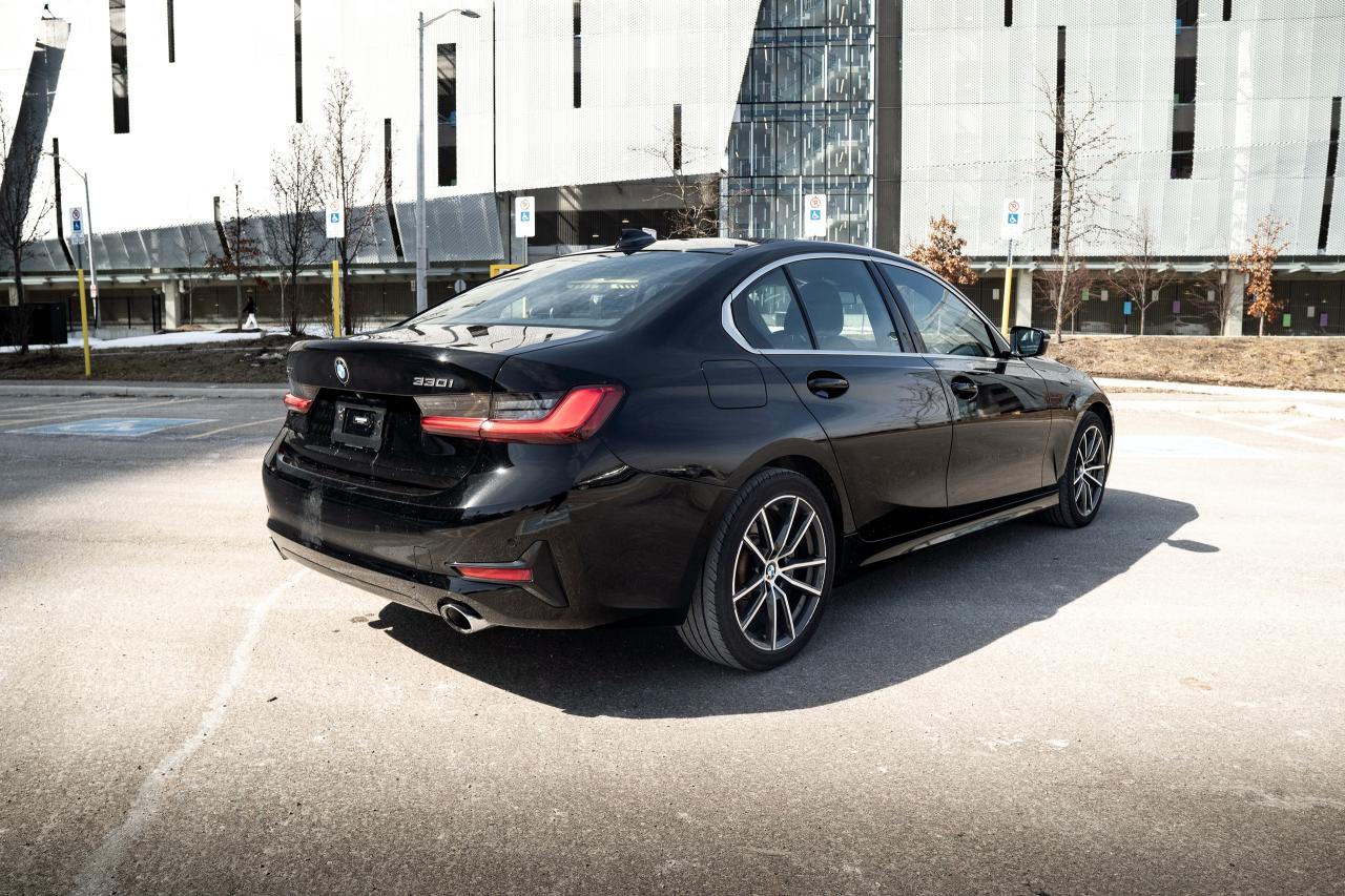 2021 BMW 3 Series 330i xDrive | TECH PACKAGE | - Photo #4