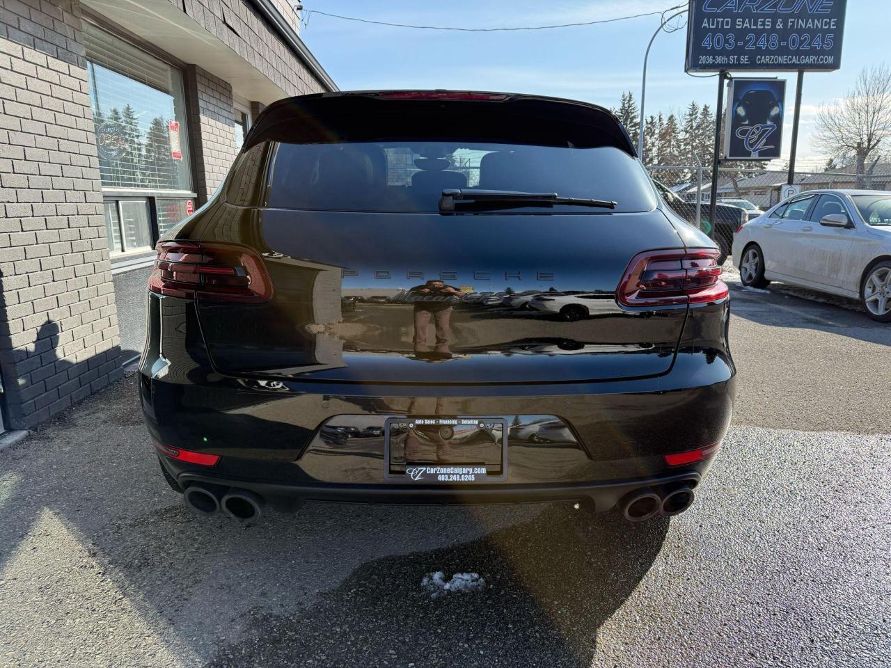 2018 Porsche Macan GTS AWD - Photo #4