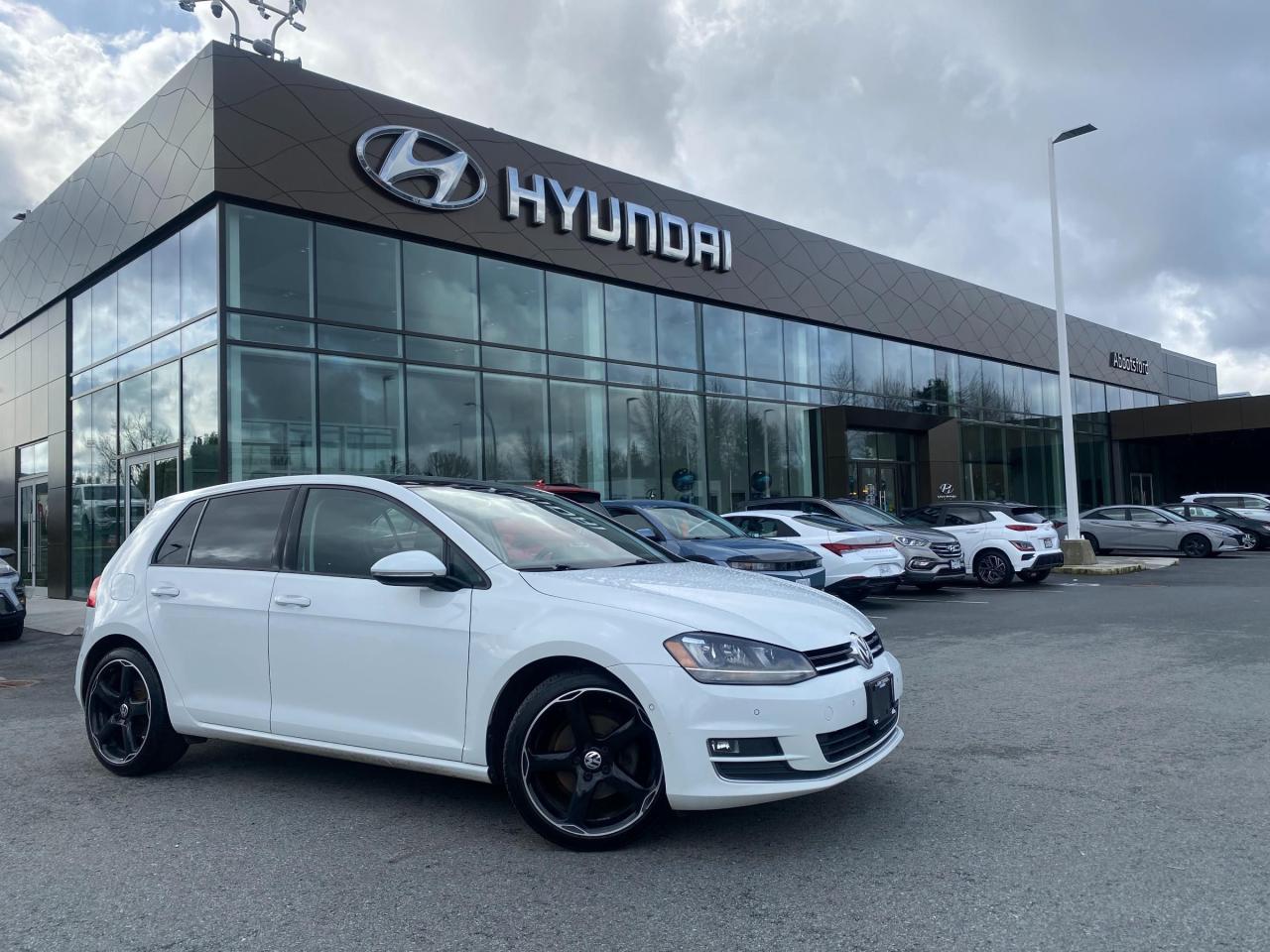 Used 2016 Volkswagen Golf 1.8 TSI Highline SUNROOF | HEATED SEATS | for sale in Abbotsford, BC