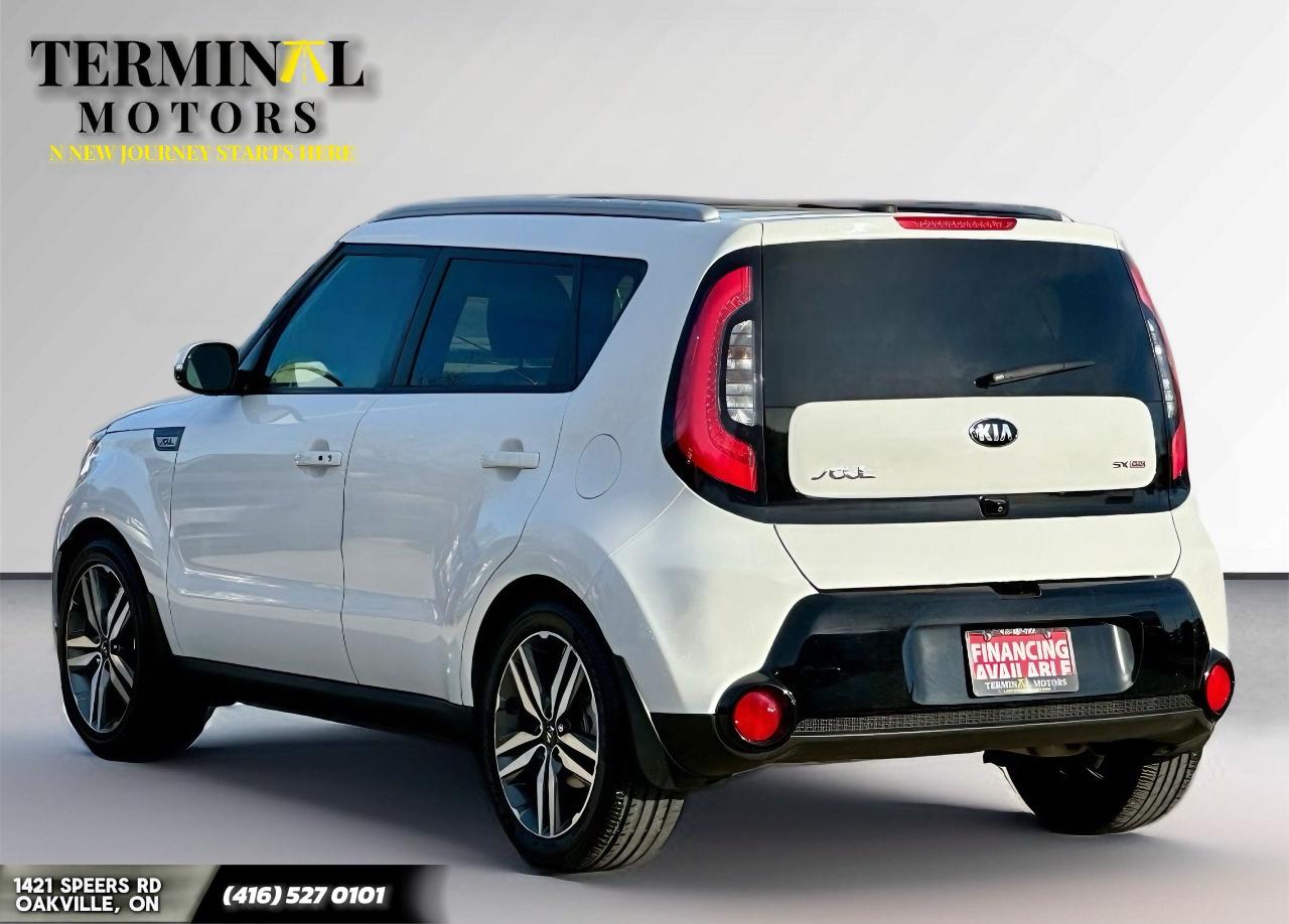 2015 Kia Soul SX Photo2