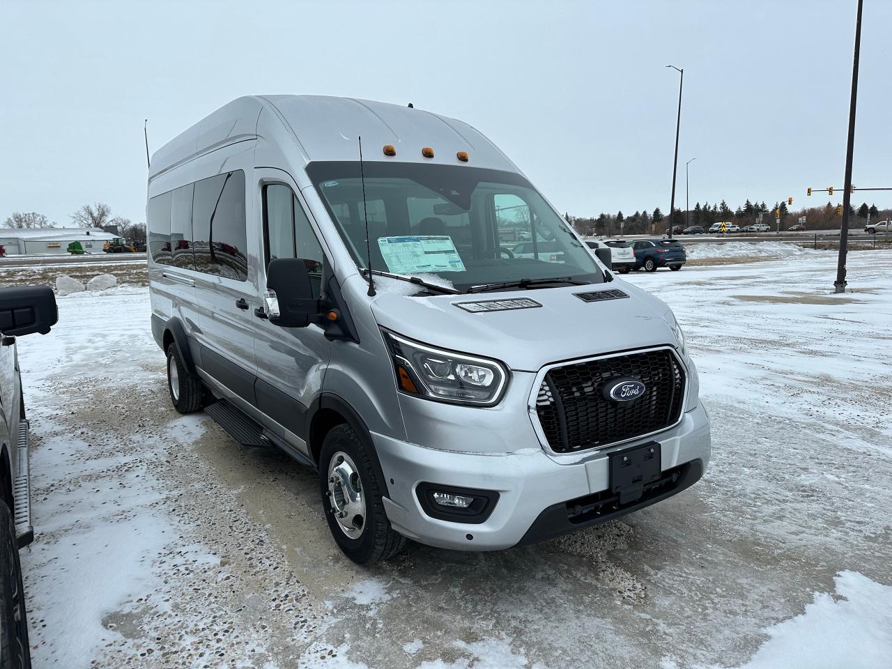 New 2025 Ford Transit Passenger Transit EL High Roof DRW AWD 302A for sale in Elie, MB