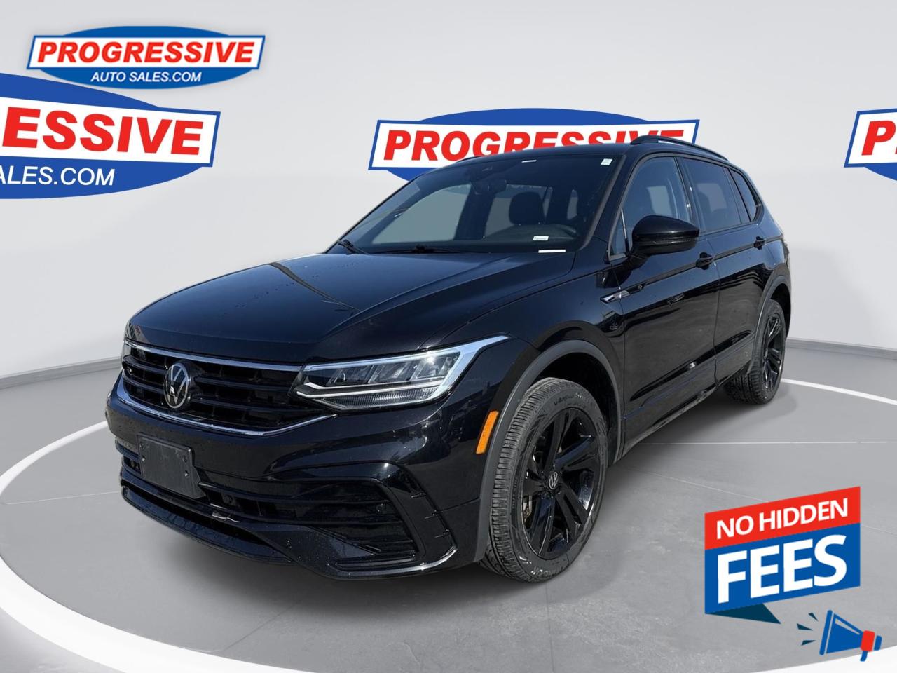 Used 2023 Volkswagen Tiguan Comfortline R-Line Black for sale in Sarnia, ON