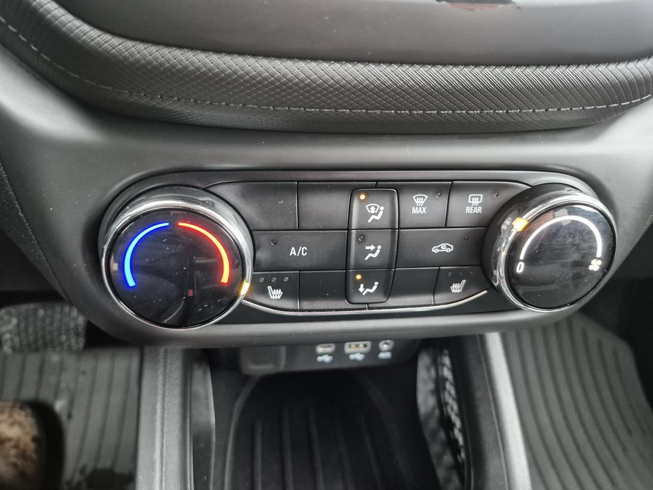 2021 Chevrolet TrailBlazer LT Photo12