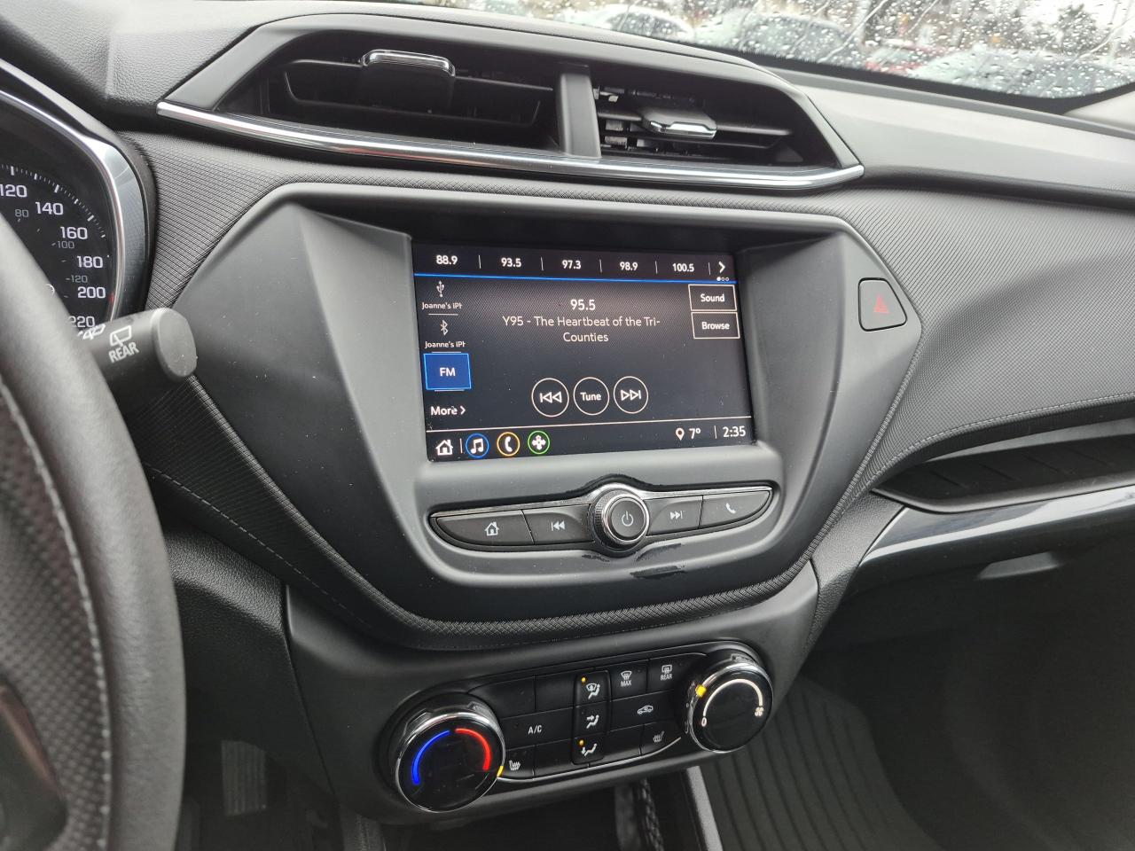 2021 Chevrolet TrailBlazer LT Photo9