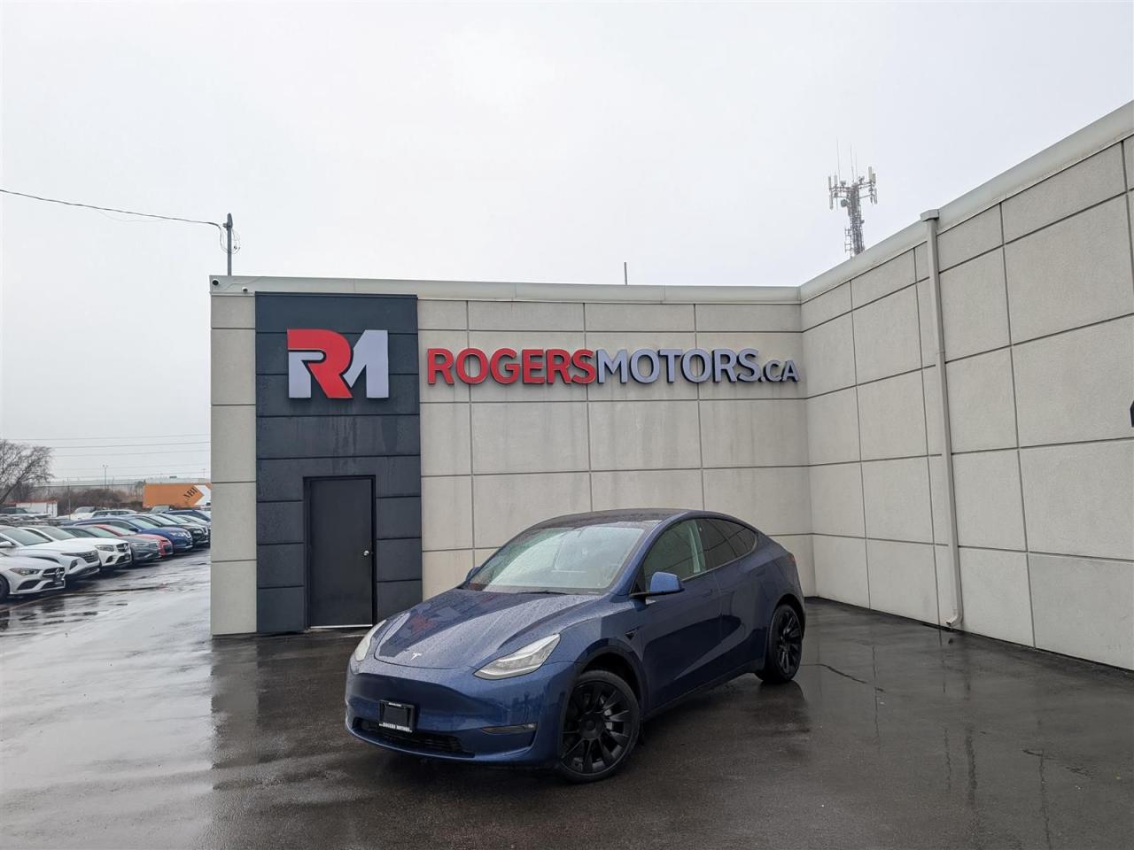 Used 2022 Tesla Model Y LONG RANGE AWD - DUAL MOTOR for sale in Oakville, ON