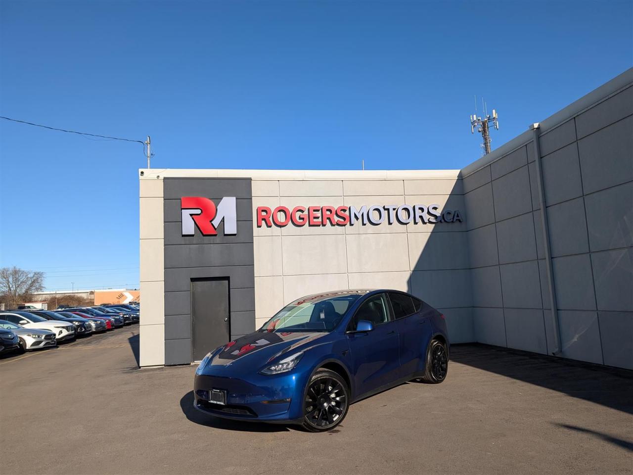 Used 2021 Tesla Model Y LONG RANGE AWD - DUAL MOTOR for sale in Oakville, ON