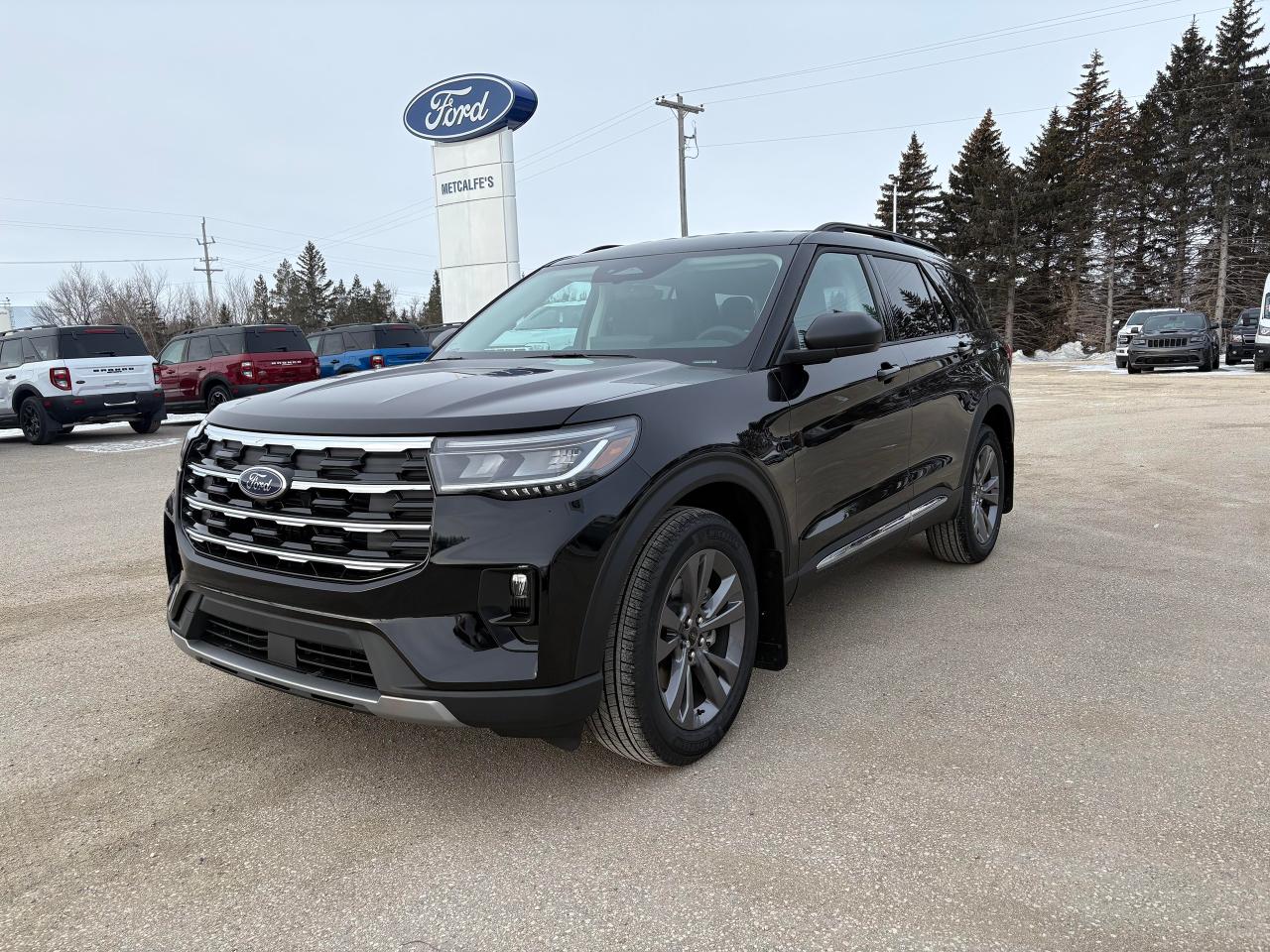 2025 Ford Explorer ACTIVE 4WD Photo
