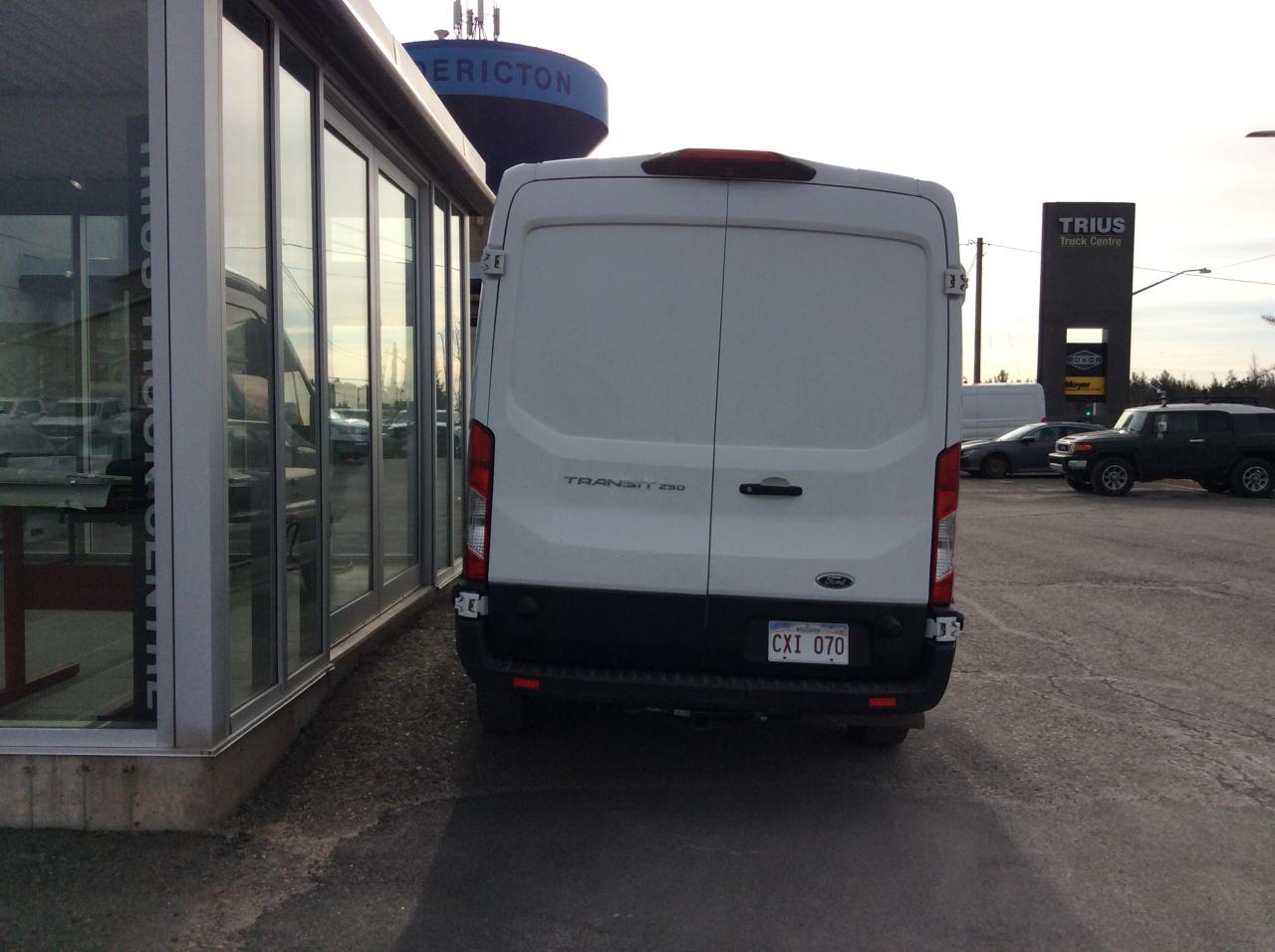 2024 Ford Transit Cargo Van Medium  Roof 250 Photo