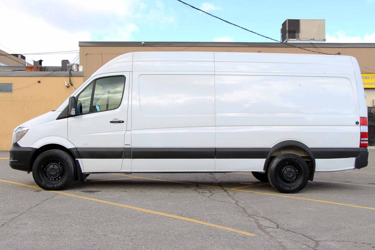 2016 Mercedes-Benz Sprinter RWD 2500 170" Photo3