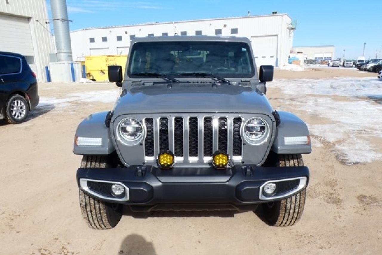 2021 Jeep Wrangler Unlimited Sahara Hybrid 4xe 4x4 w/Htd L,NAV, BUC - Photo #3