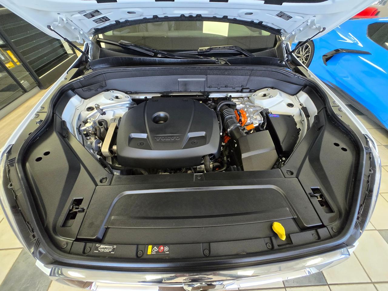 2020 Volvo XC90 T8 Momentum | ALL CREDIT ACCEPTED!! - Photo #25