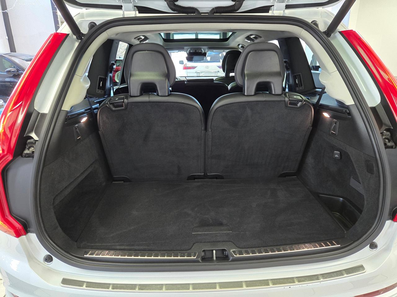 2020 Volvo XC90 T8 Momentum | ALL CREDIT ACCEPTED!! - Photo #23